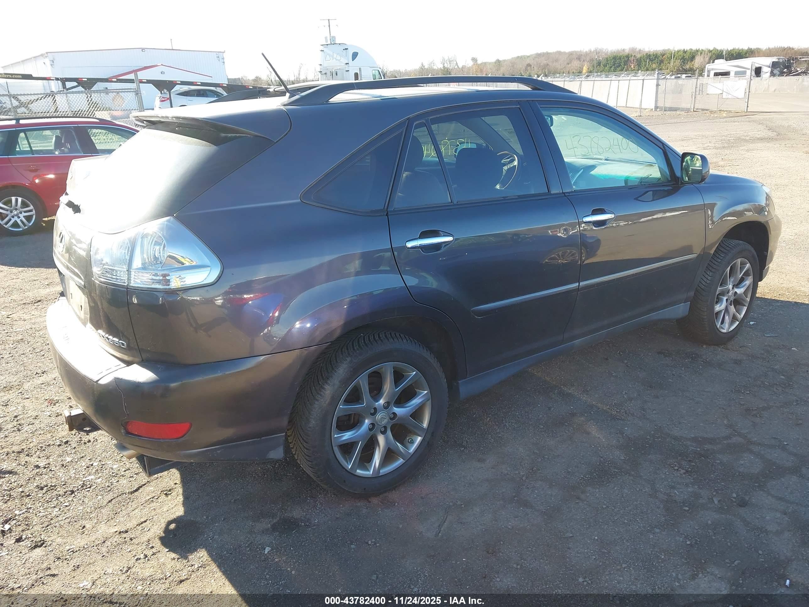 LEXUS RX image 4
