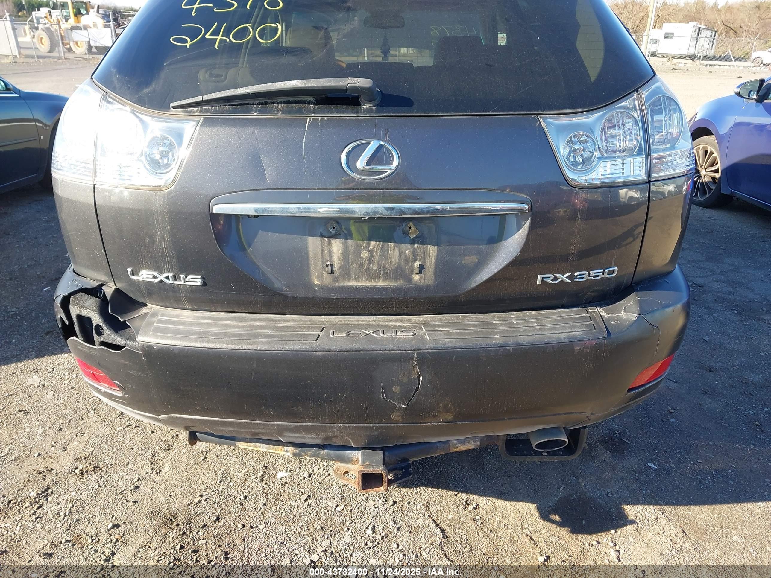 LEXUS RX image 6