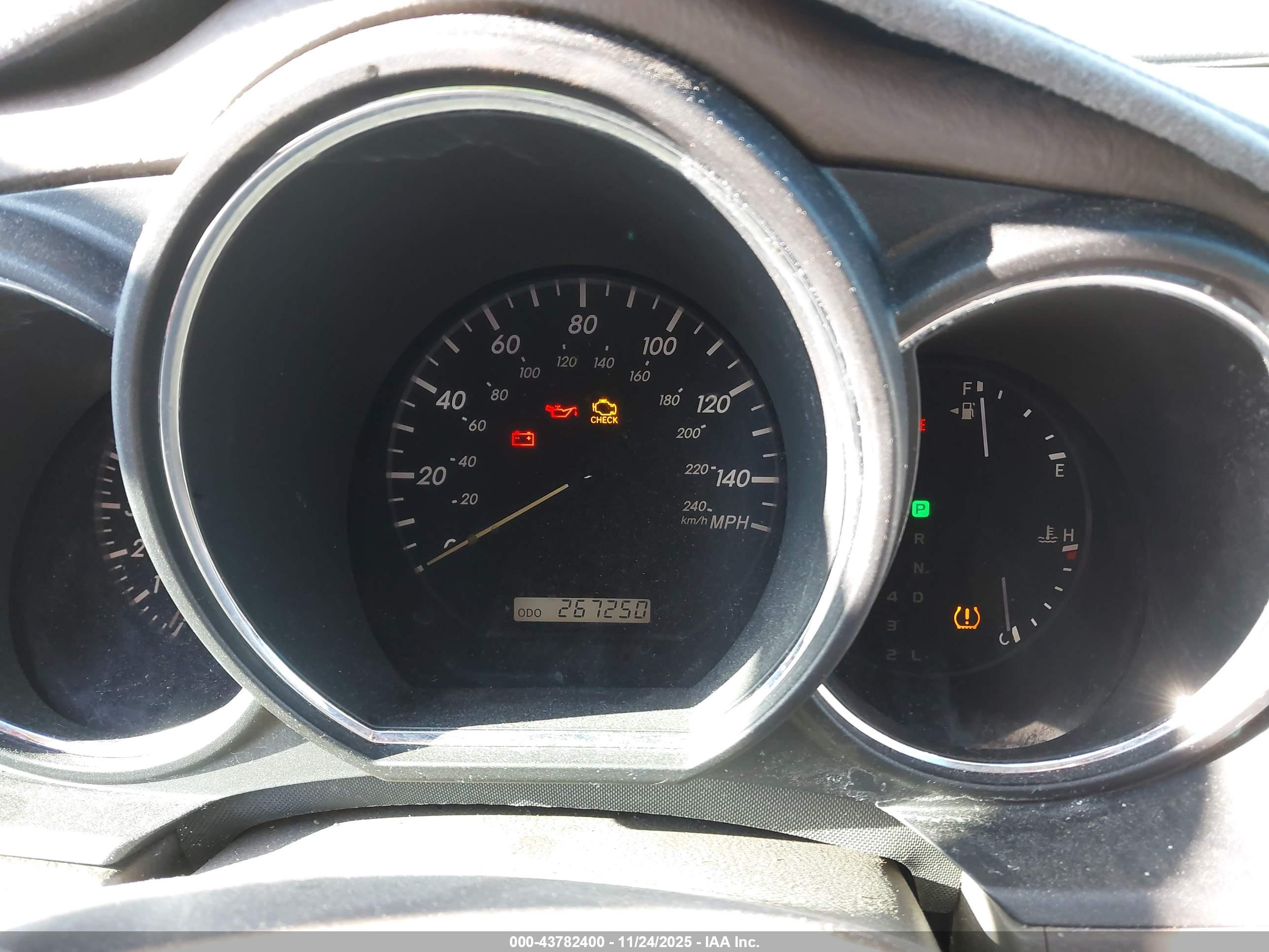 LEXUS RX image 7