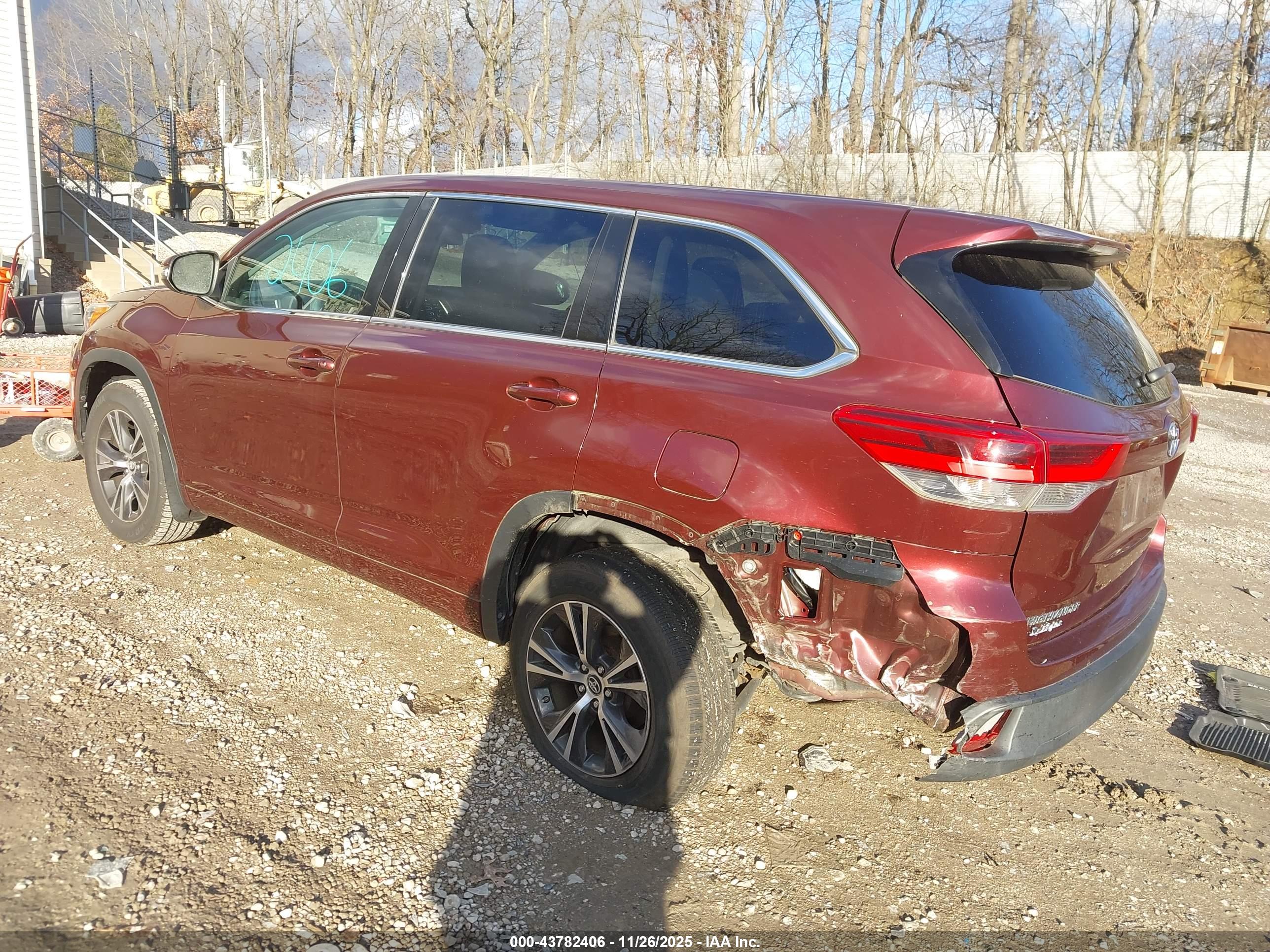 TOYOTA HIGHLANDER image 3
