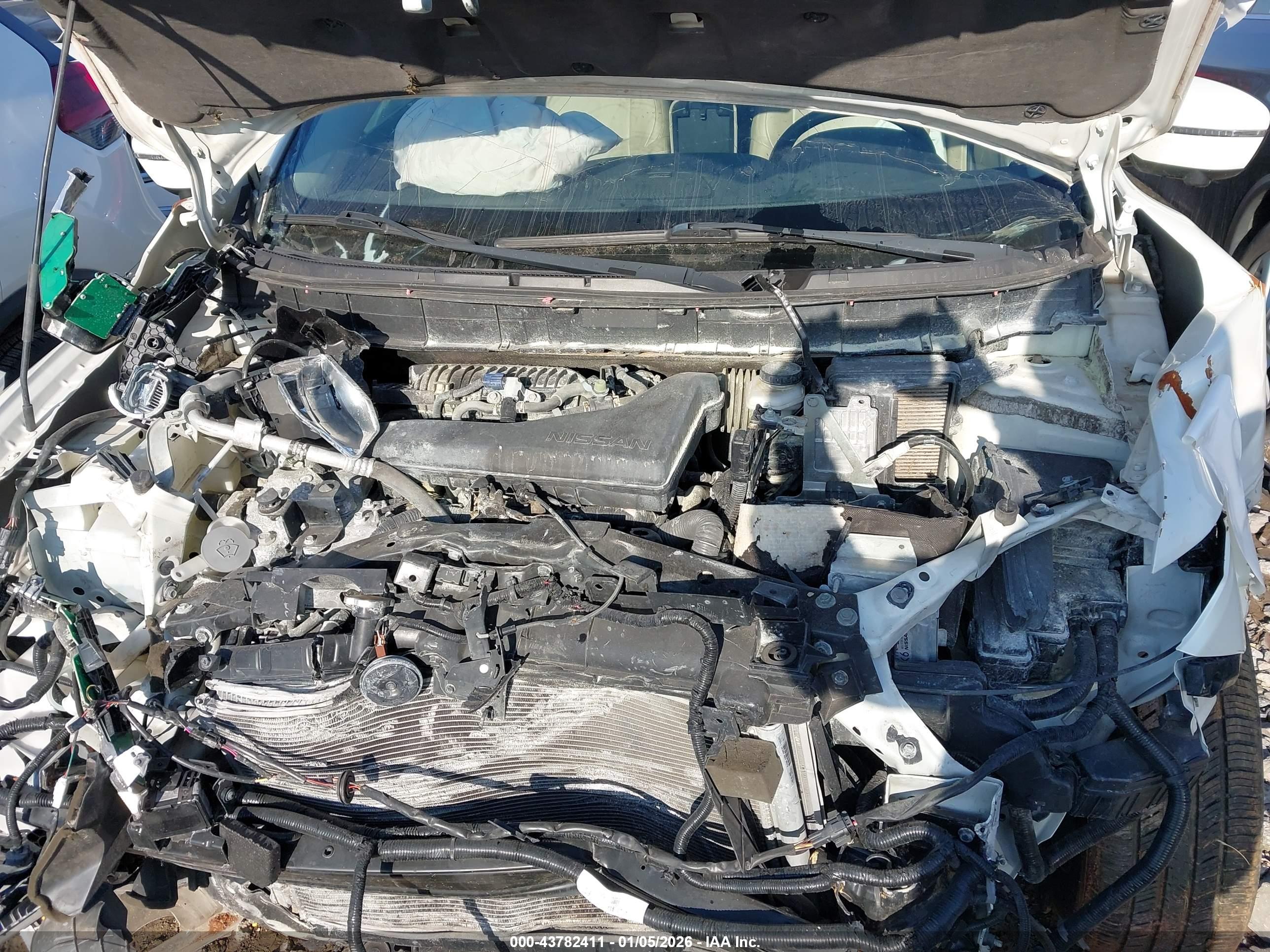 NISSAN ROGUE image 10