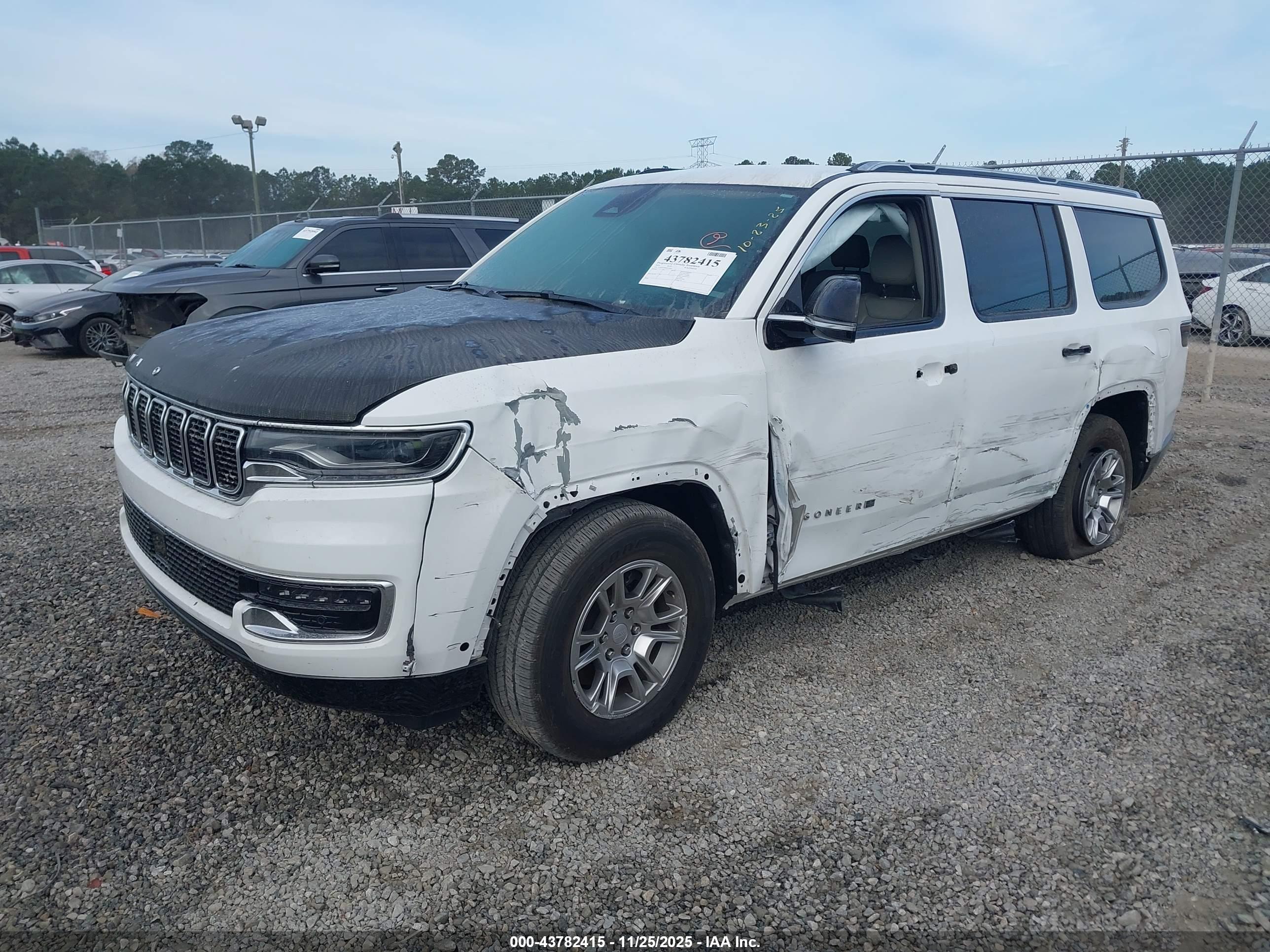 JEEP WAGONEER image 2