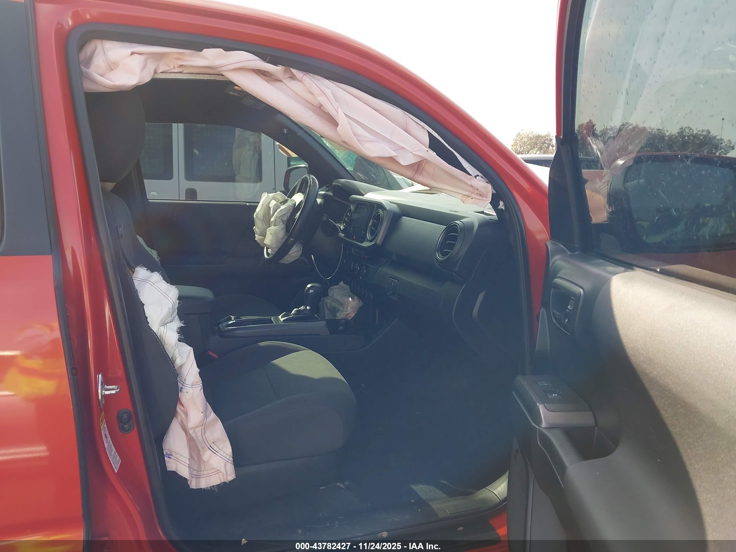 TOYOTA TACOMA image 5