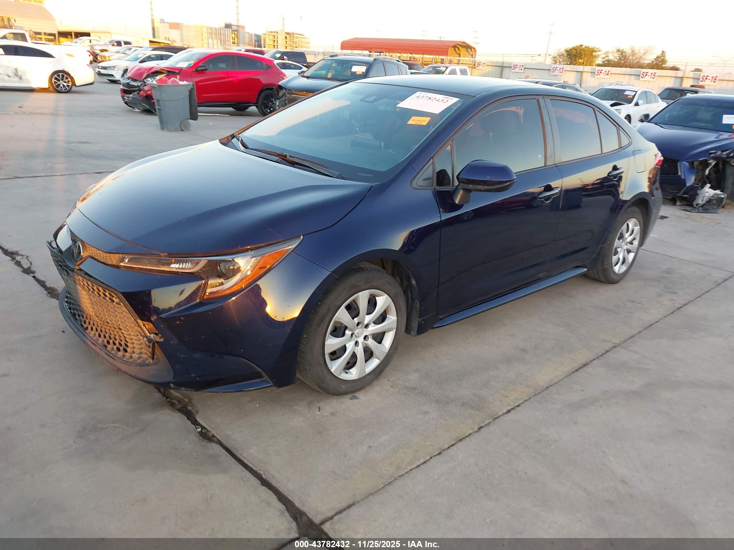 TOYOTA COROLLA image 2