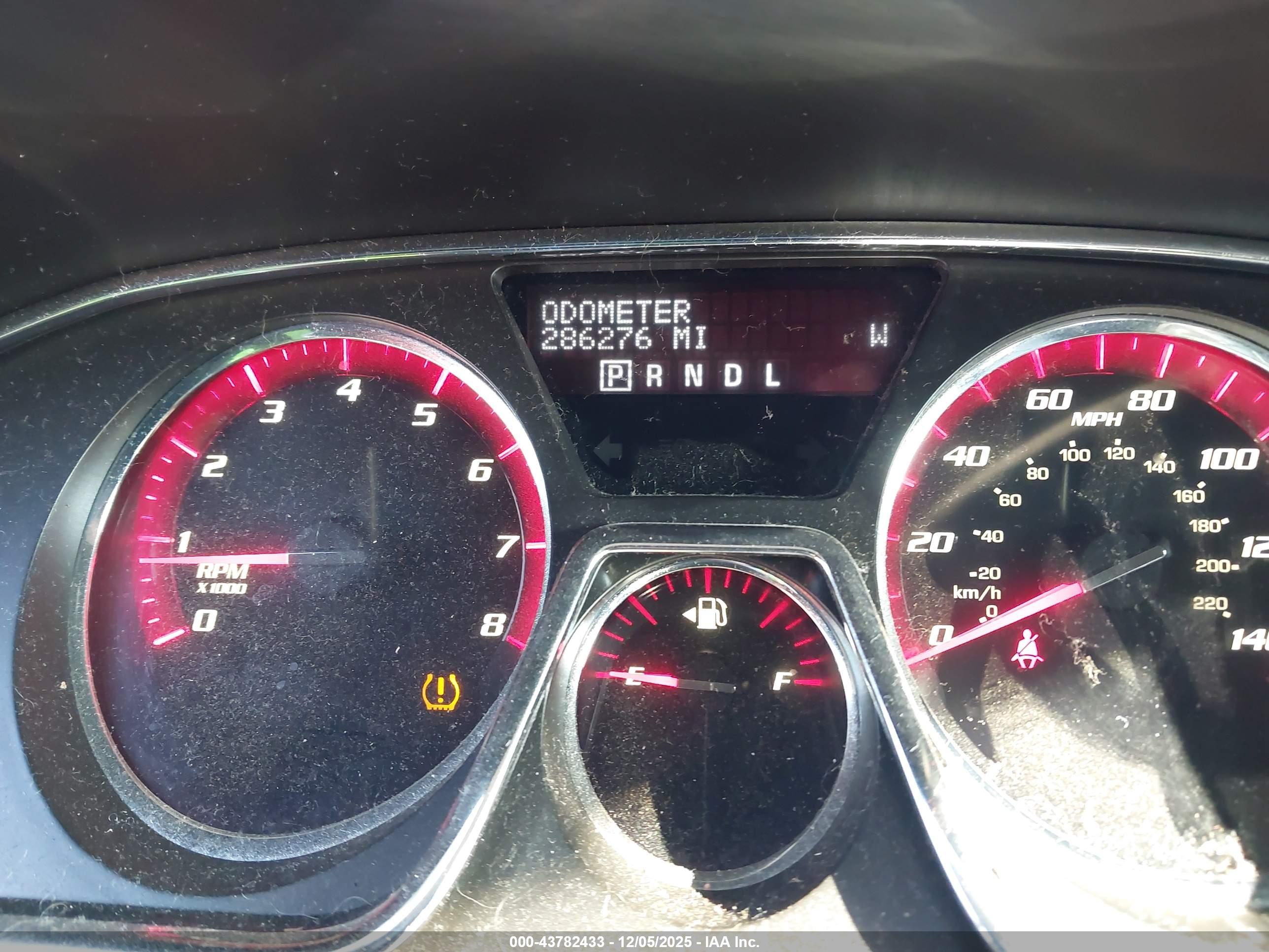 GMC ACADIA image 7