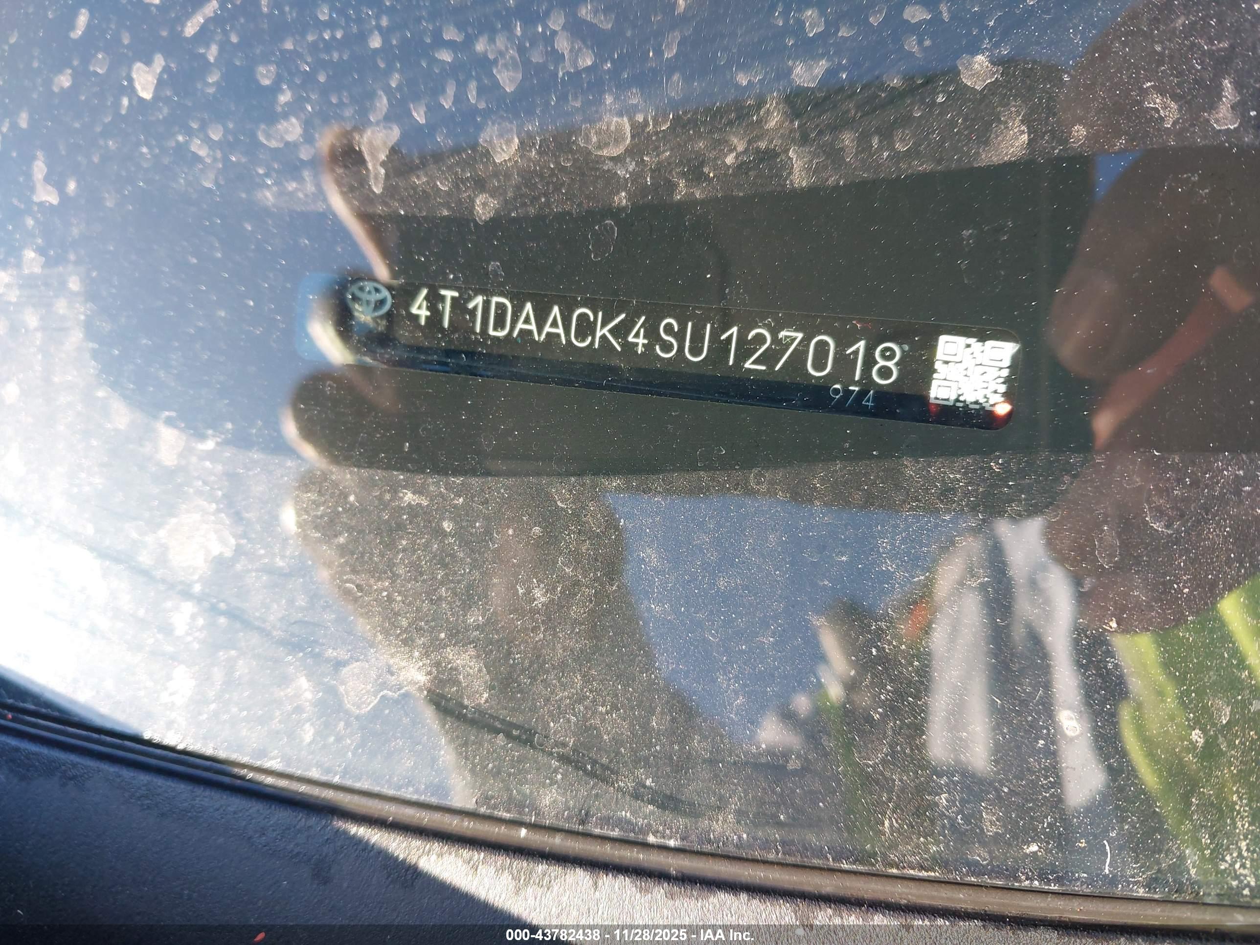 TOYOTA CAMRY image 9