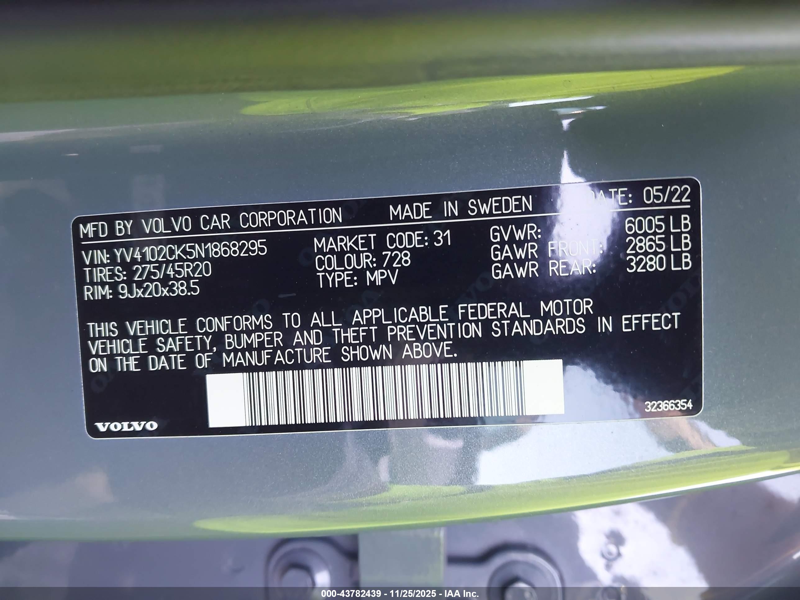 VOLVO XC90 image 9