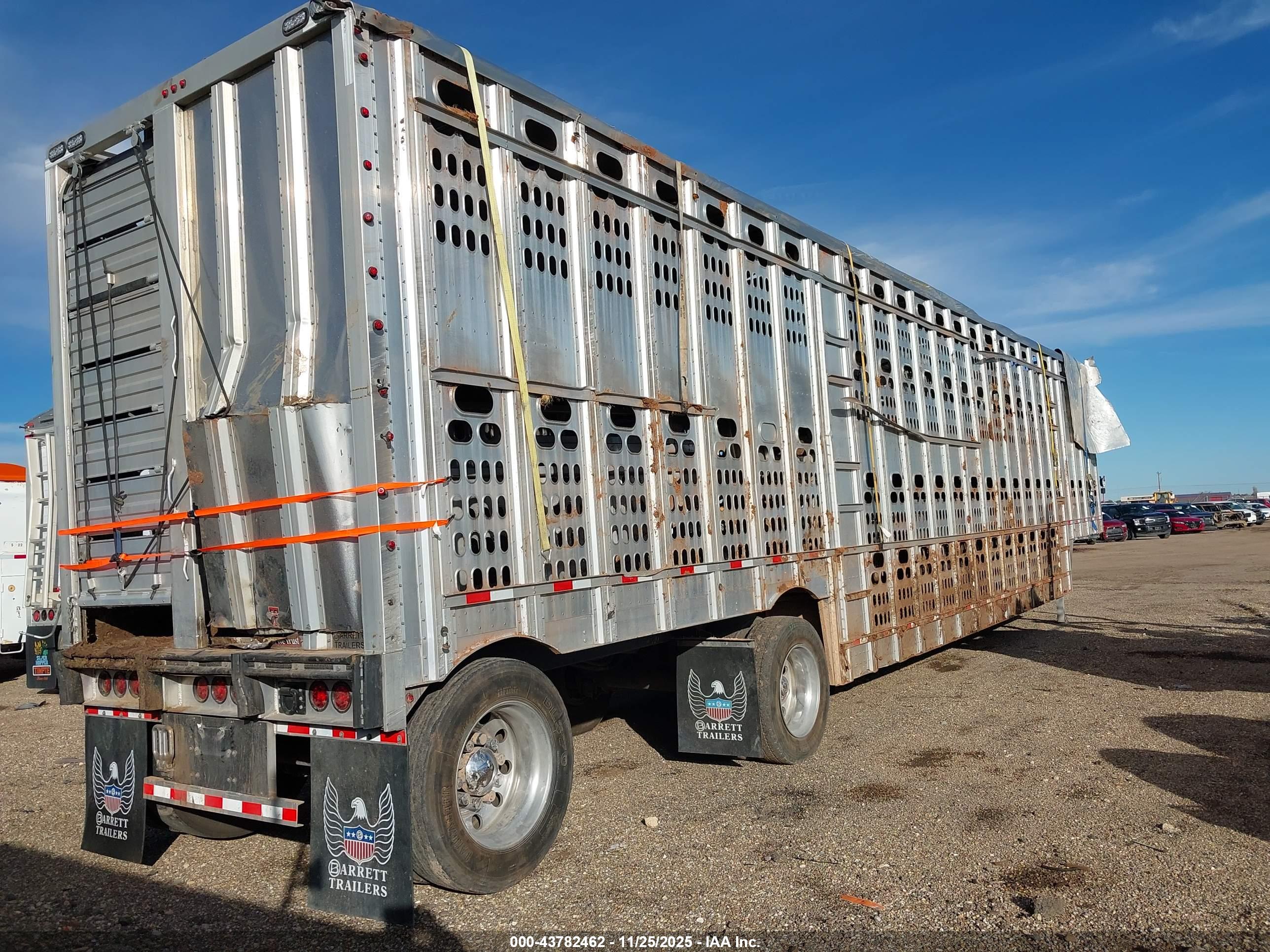 BARRETT TRAILERS image 4
