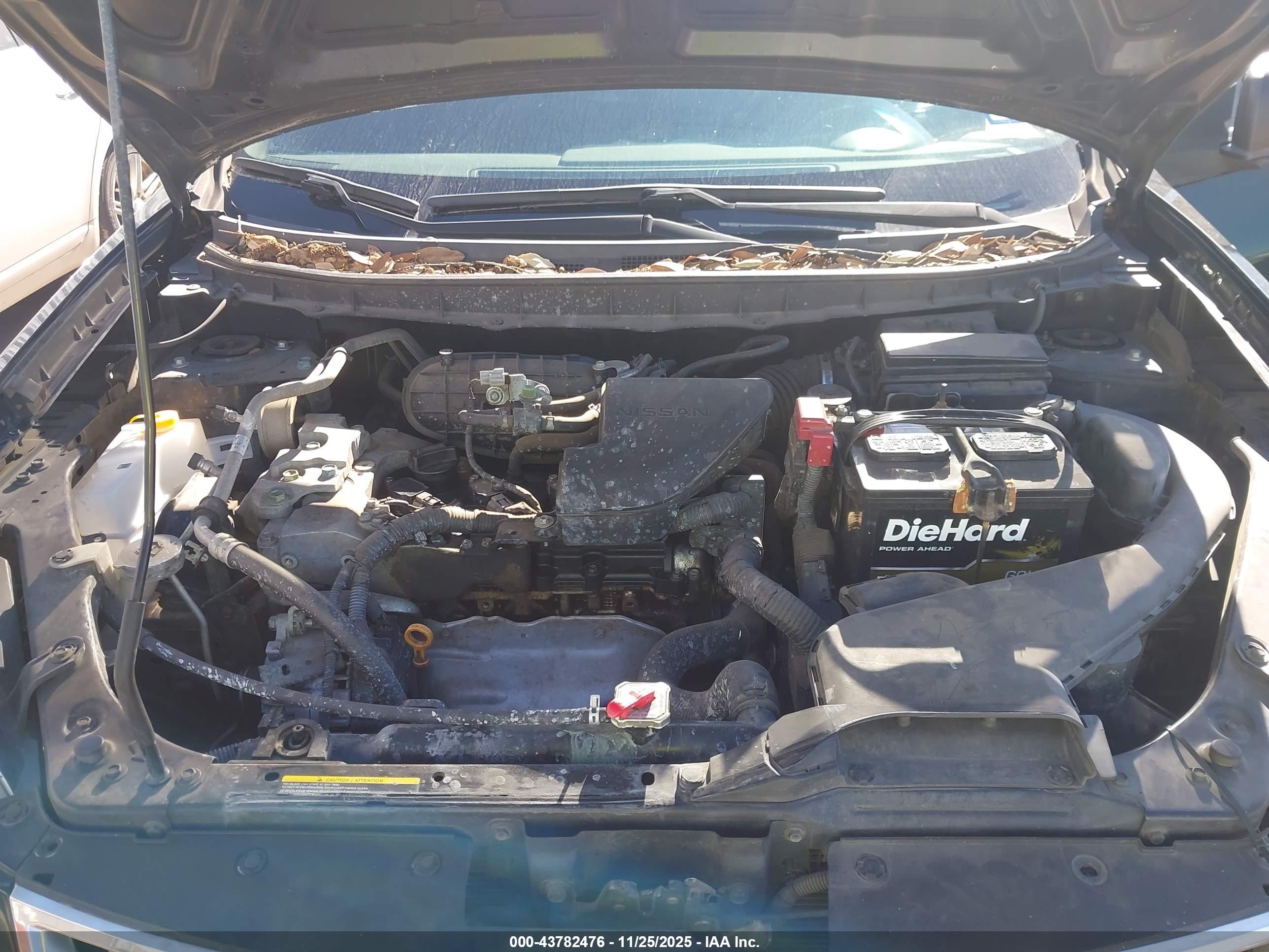 NISSAN ROGUE image 10
