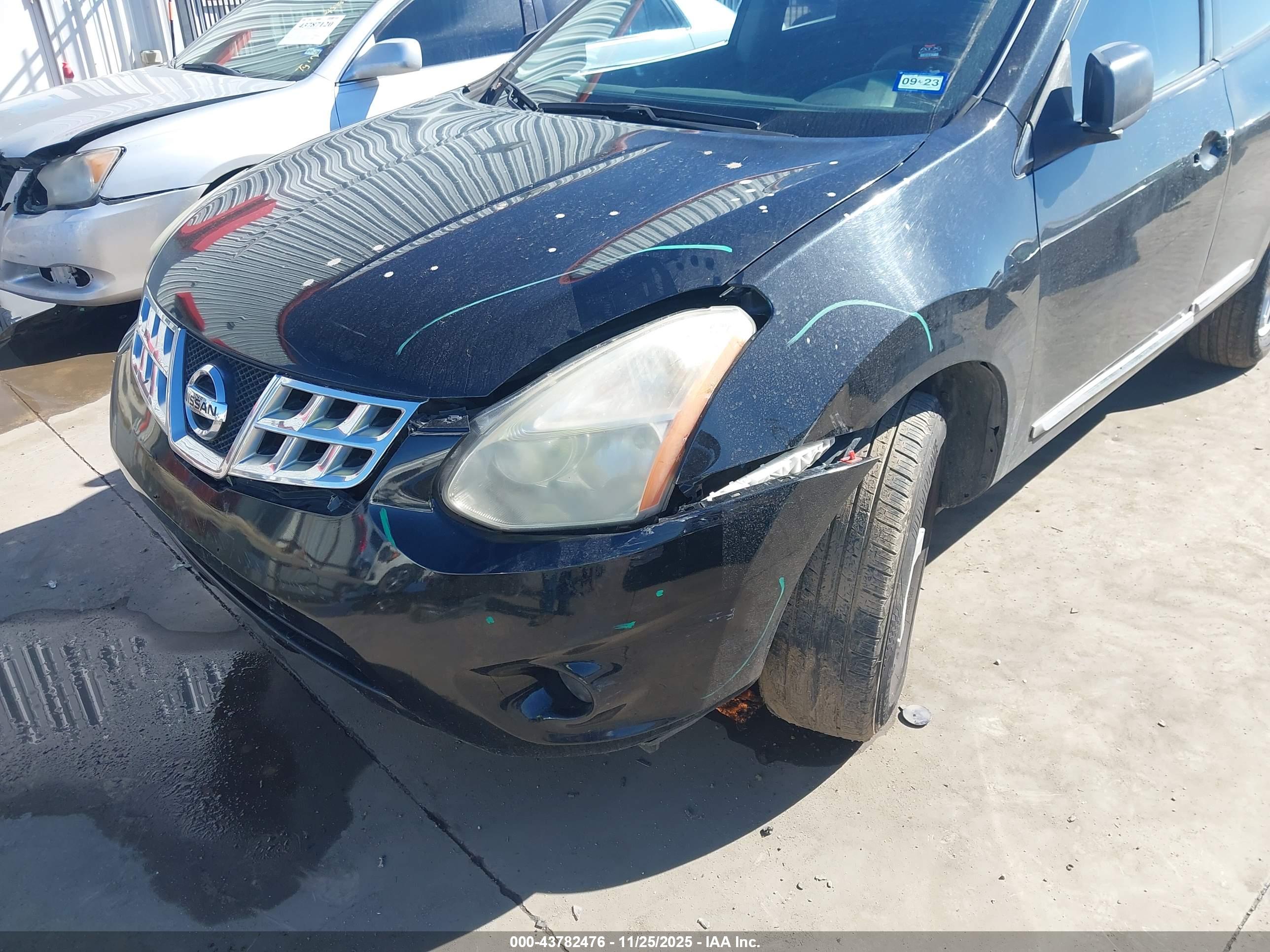 NISSAN ROGUE image 6