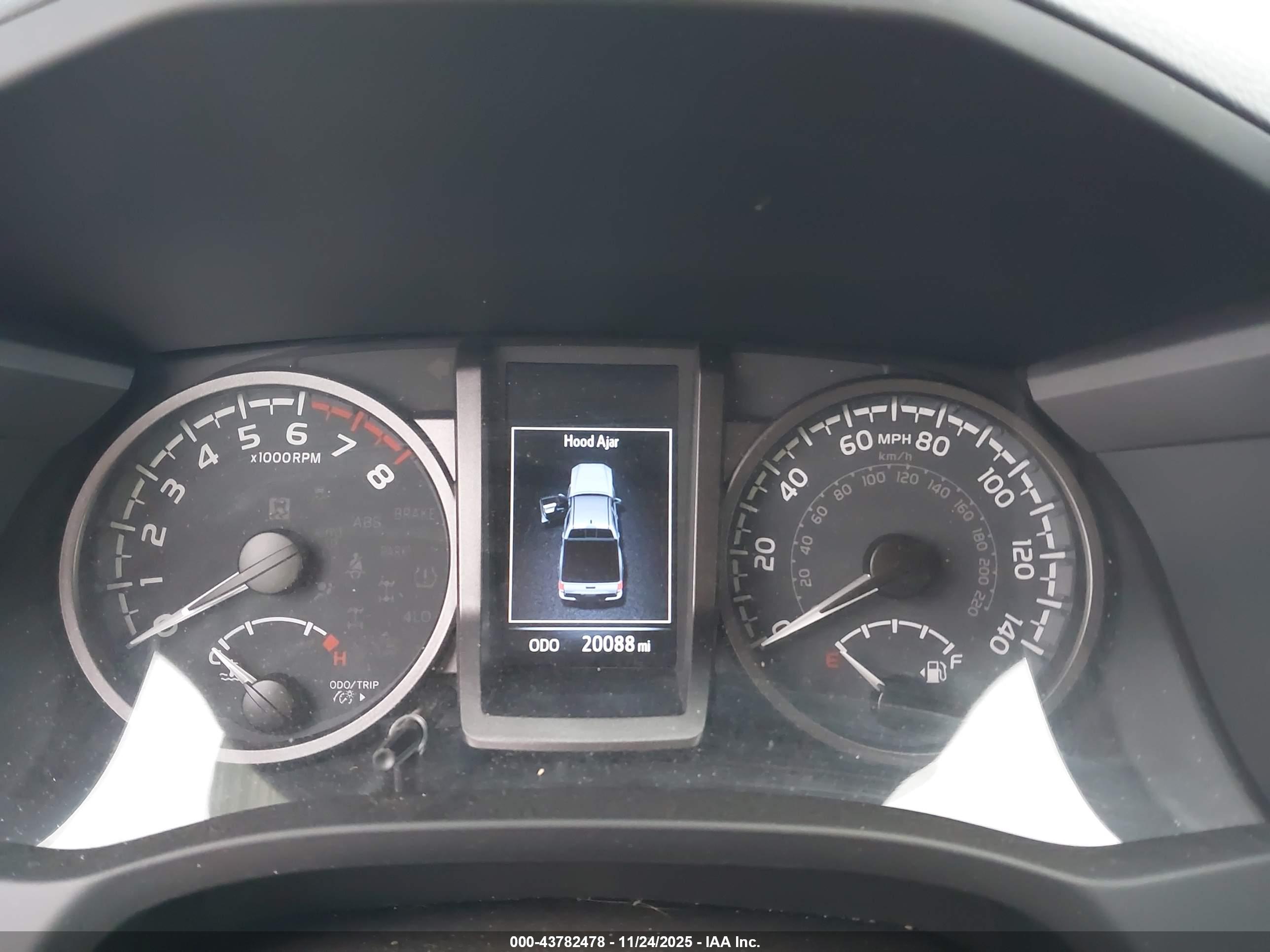 TOYOTA TACOMA image 7