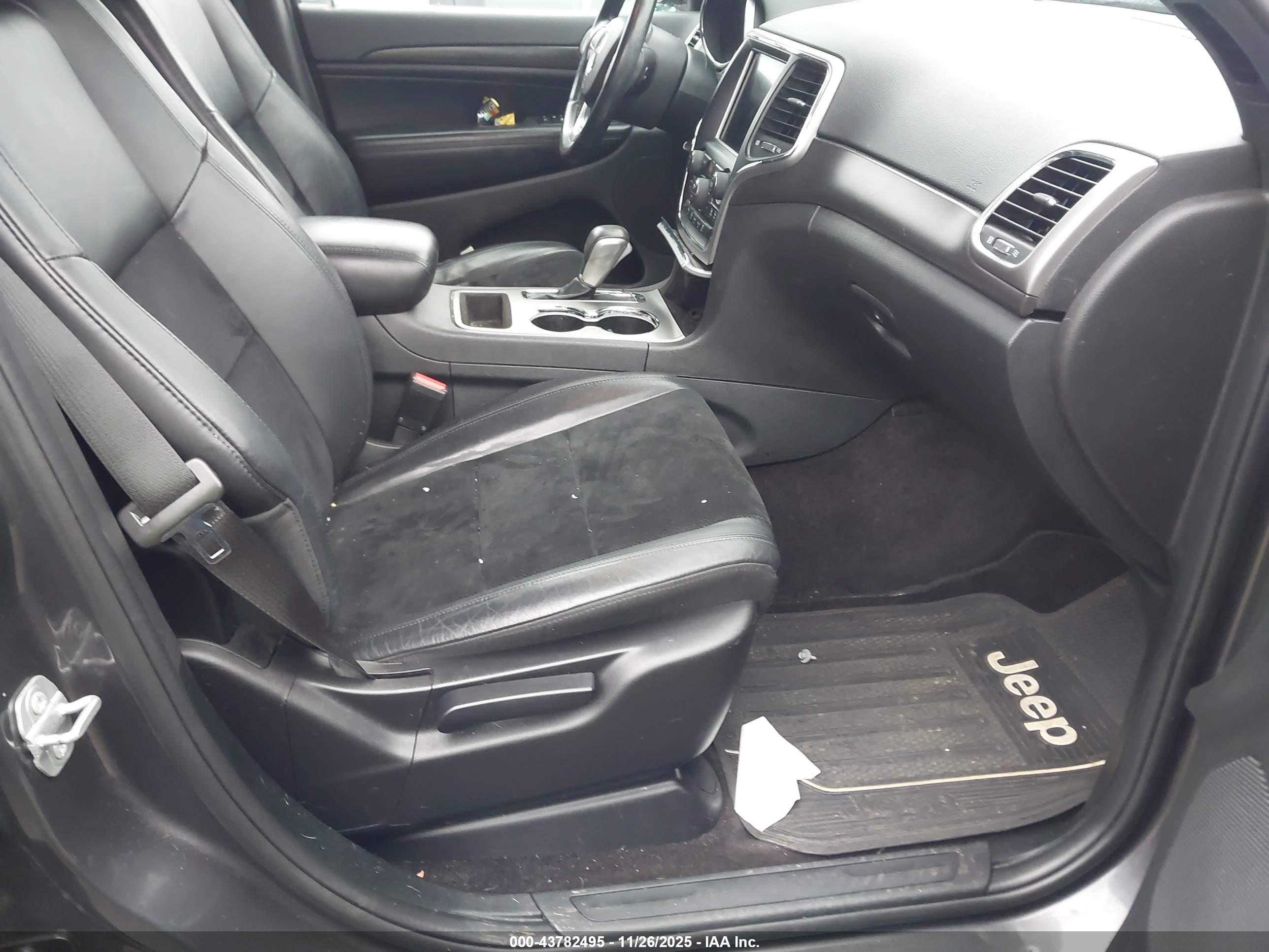 JEEP GRAND image 5