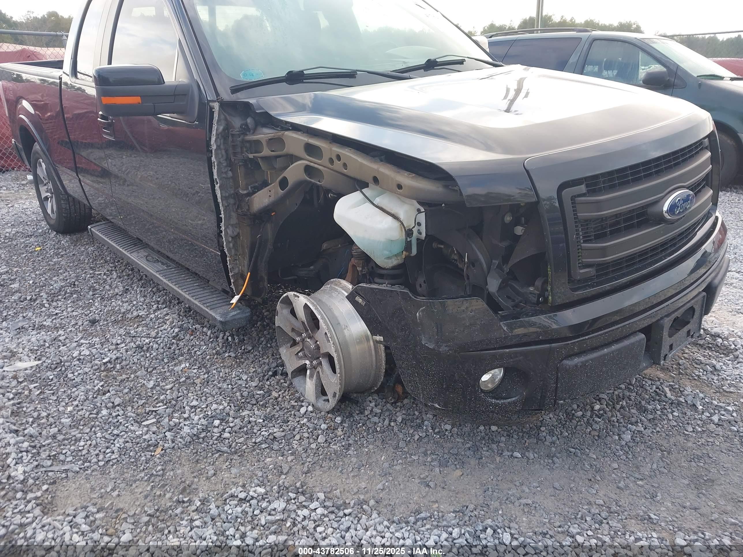 FORD F-150 image 6