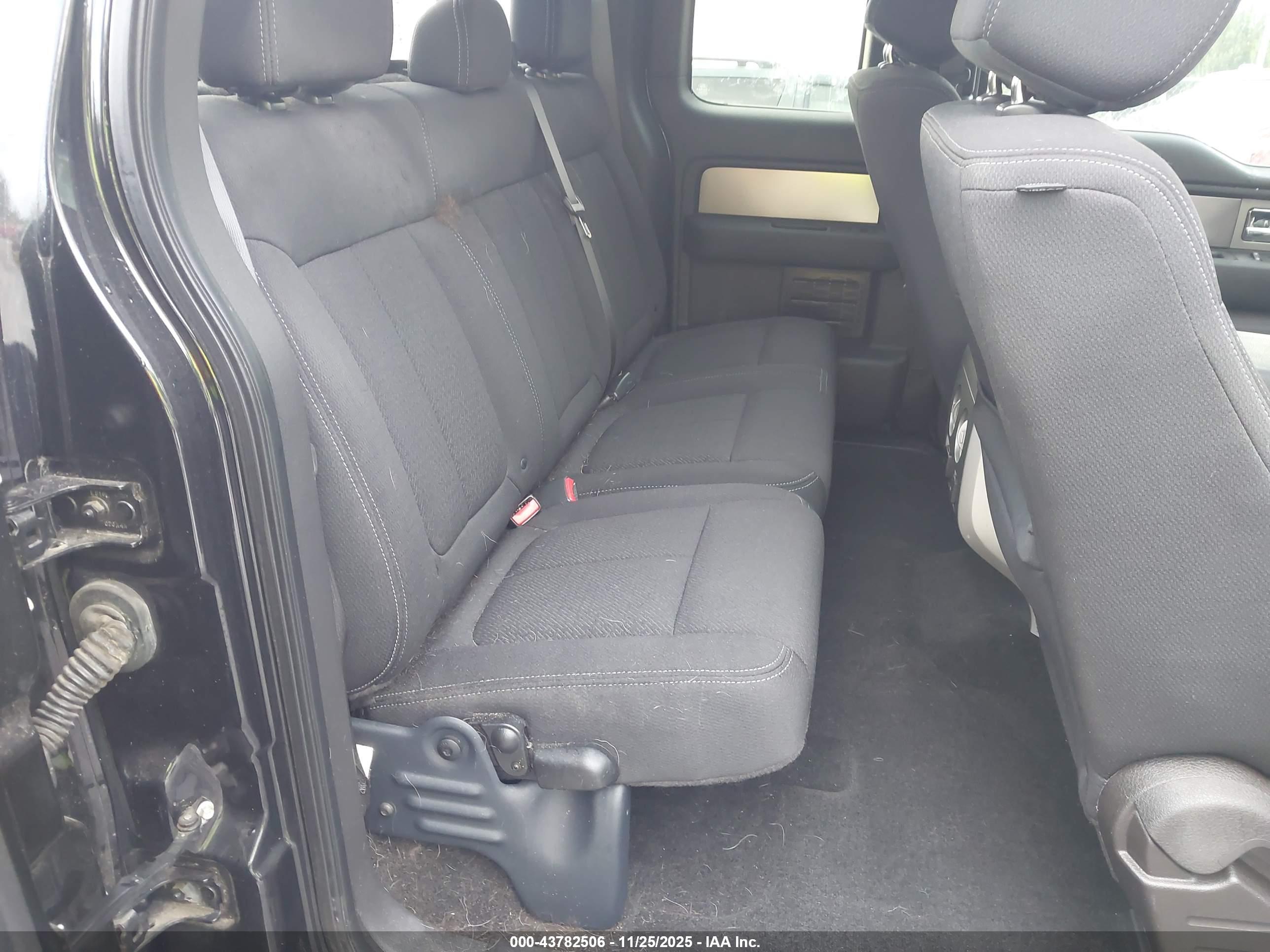 FORD F-150 image 8