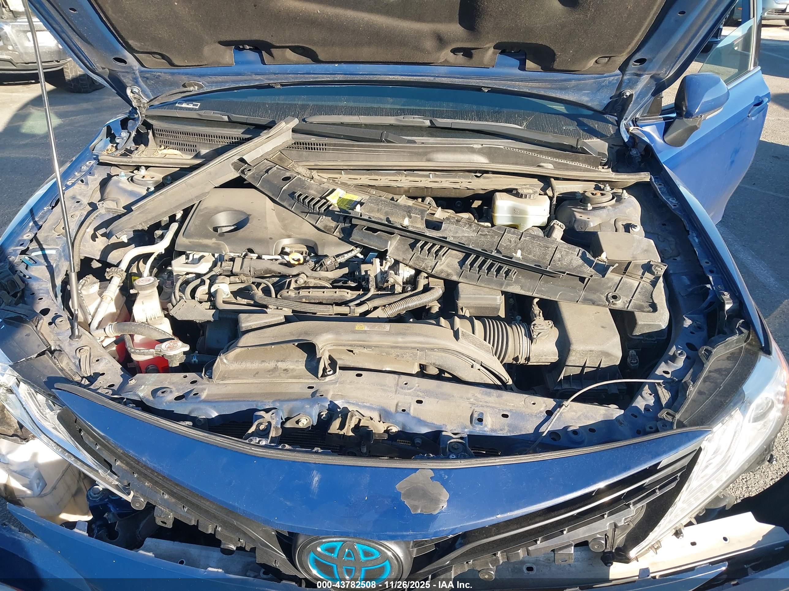 TOYOTA CAMRY image 10