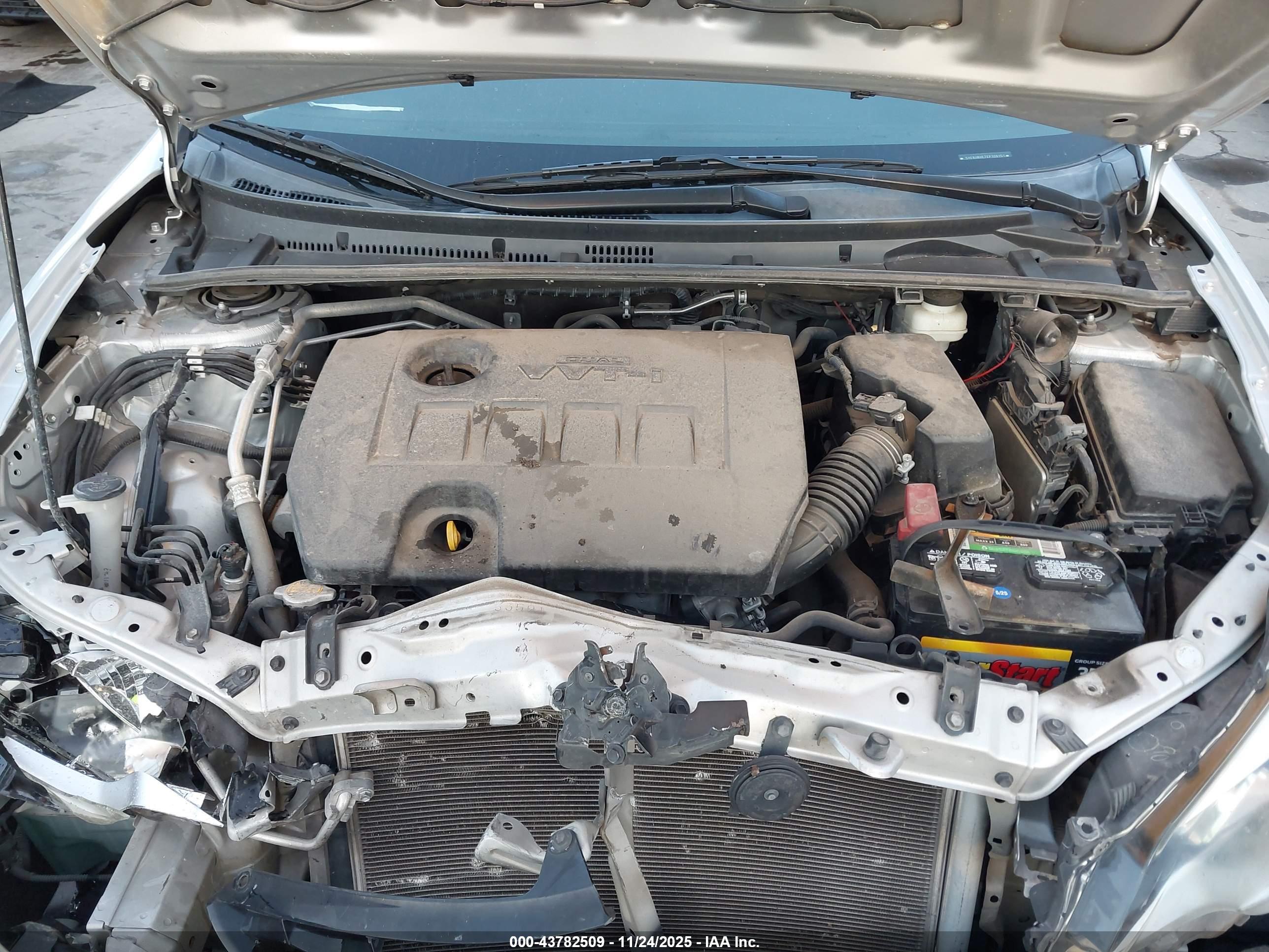 TOYOTA COROLLA image 10