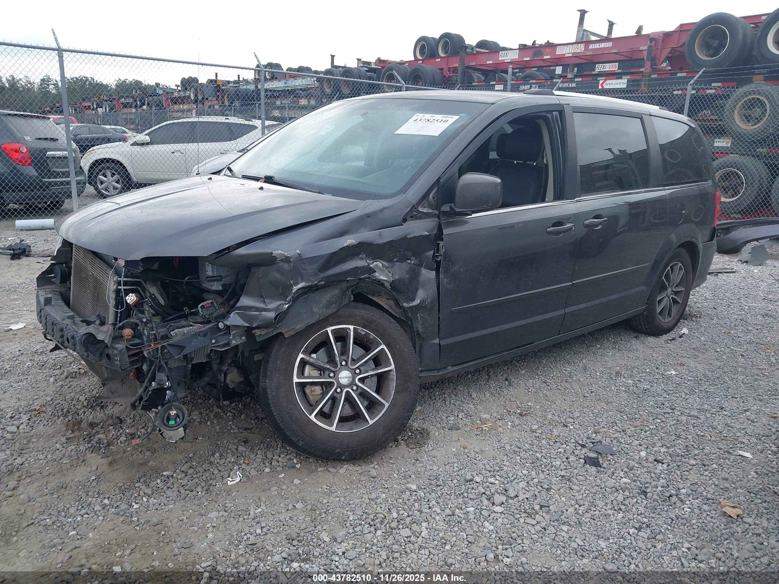 DODGE GRAND image 2