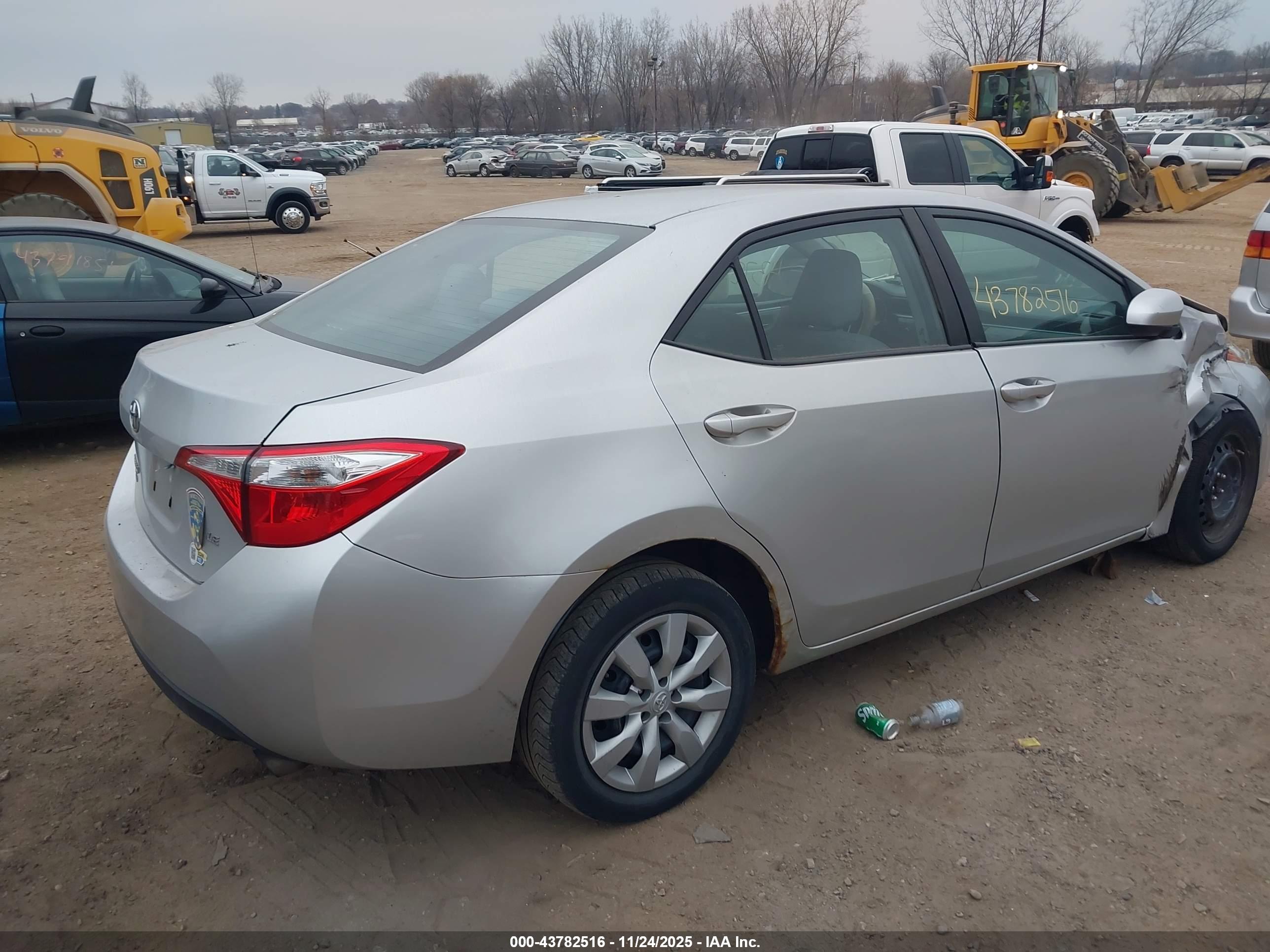 TOYOTA COROLLA image 4