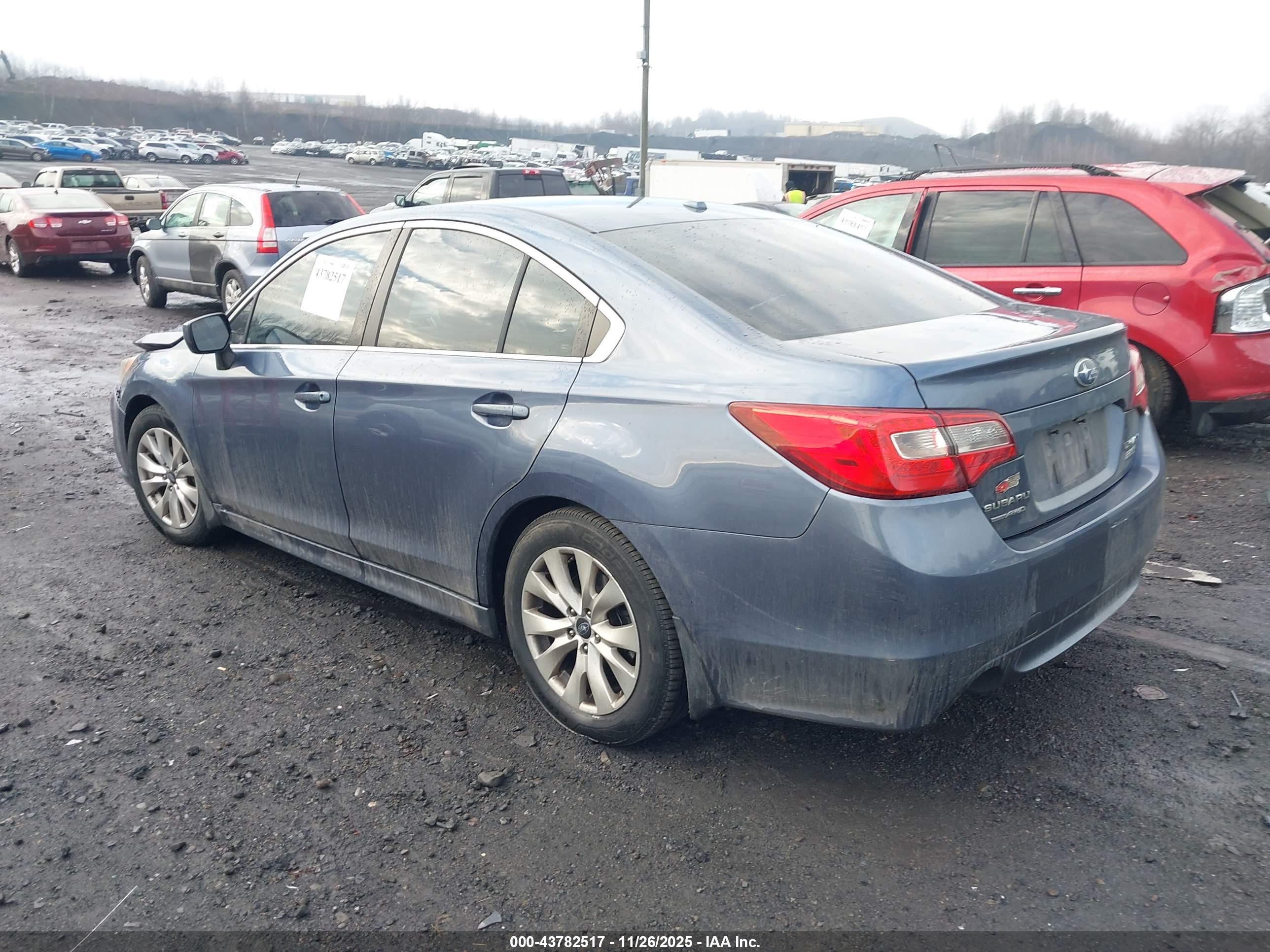 SUBARU LEGACY image 3