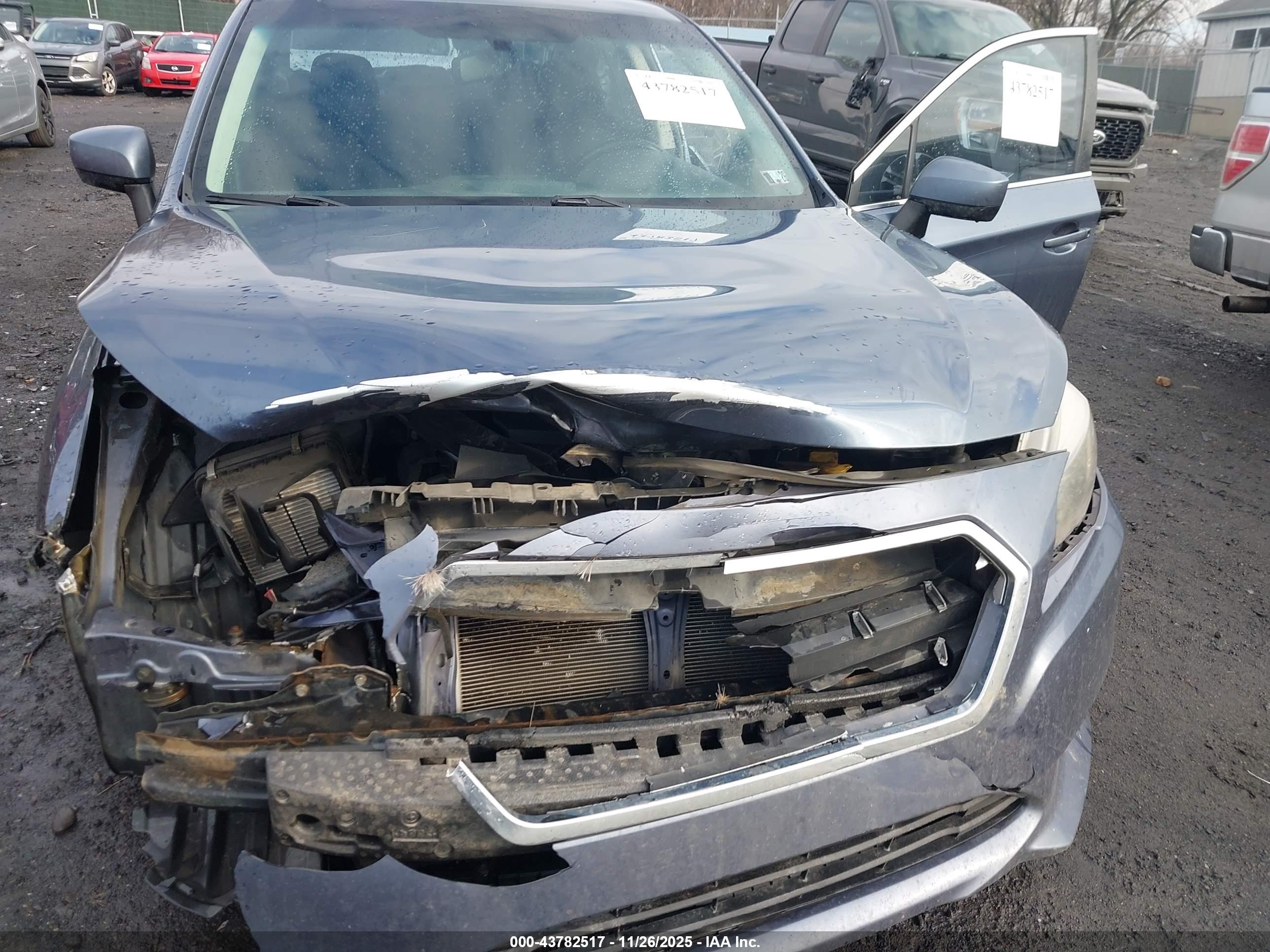 SUBARU LEGACY image 6
