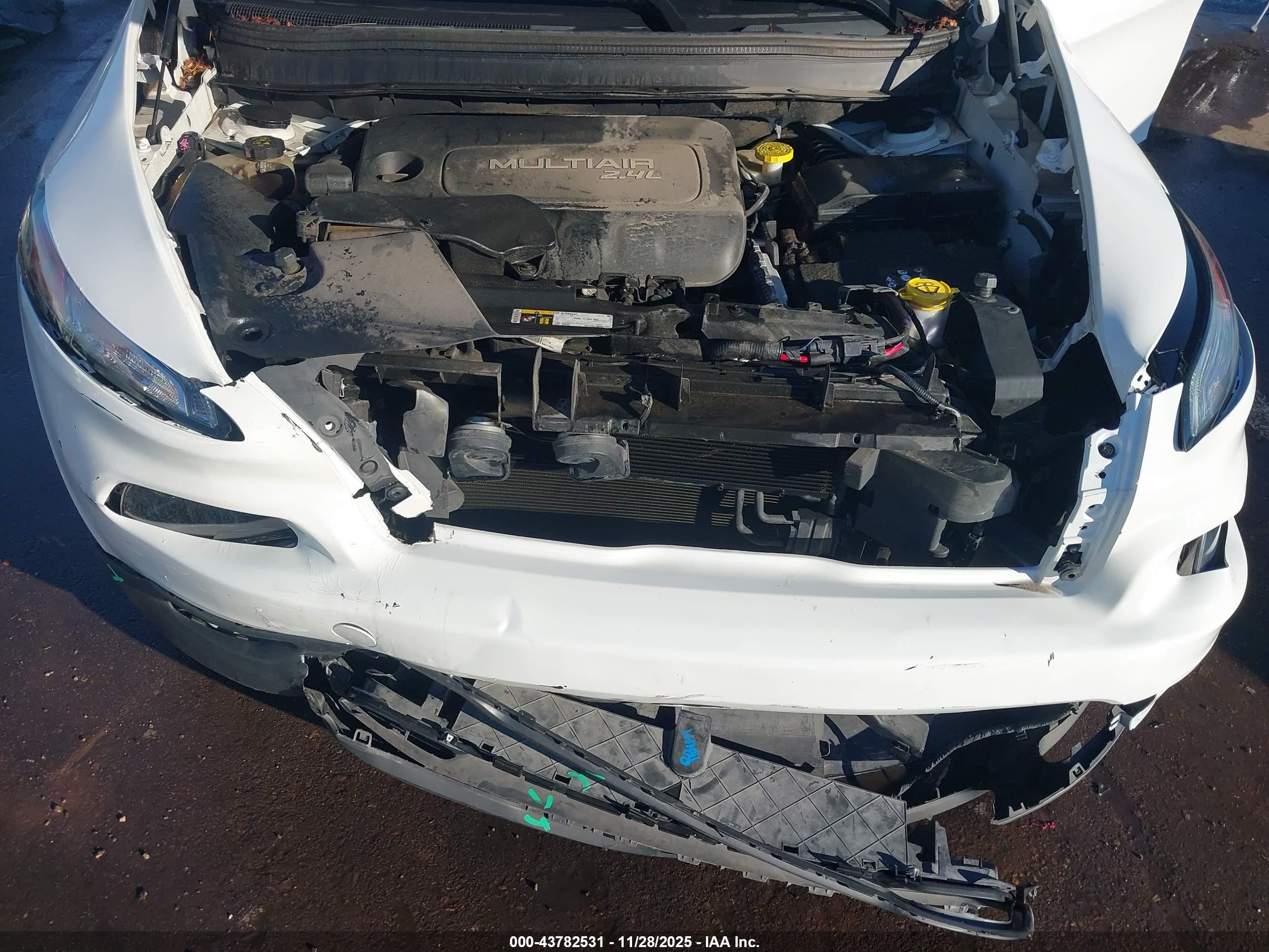 JEEP CHEROKEE image 10