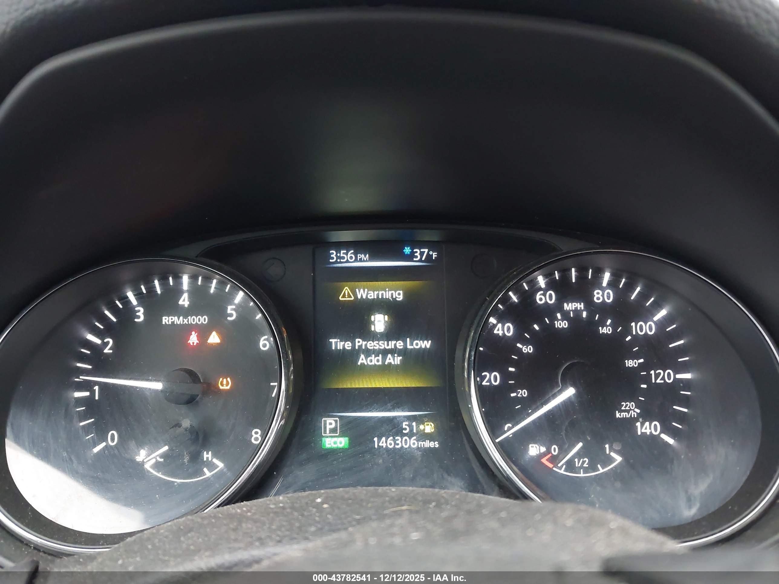 NISSAN ROGUE image 7