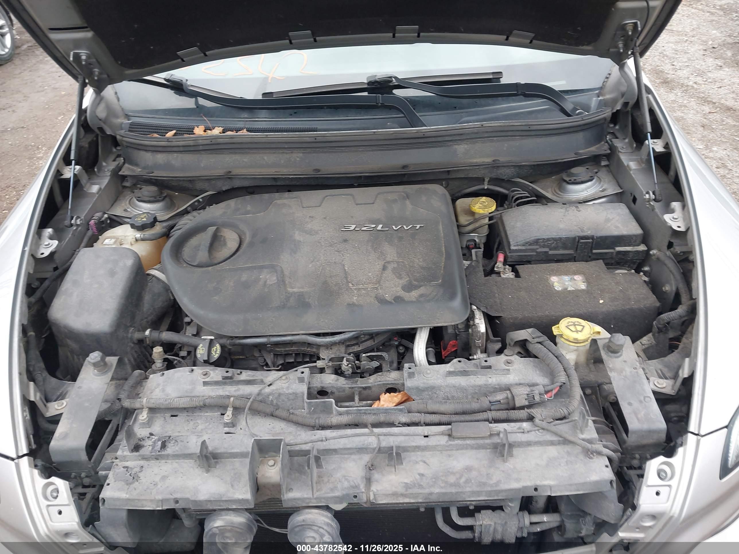 JEEP CHEROKEE image 10