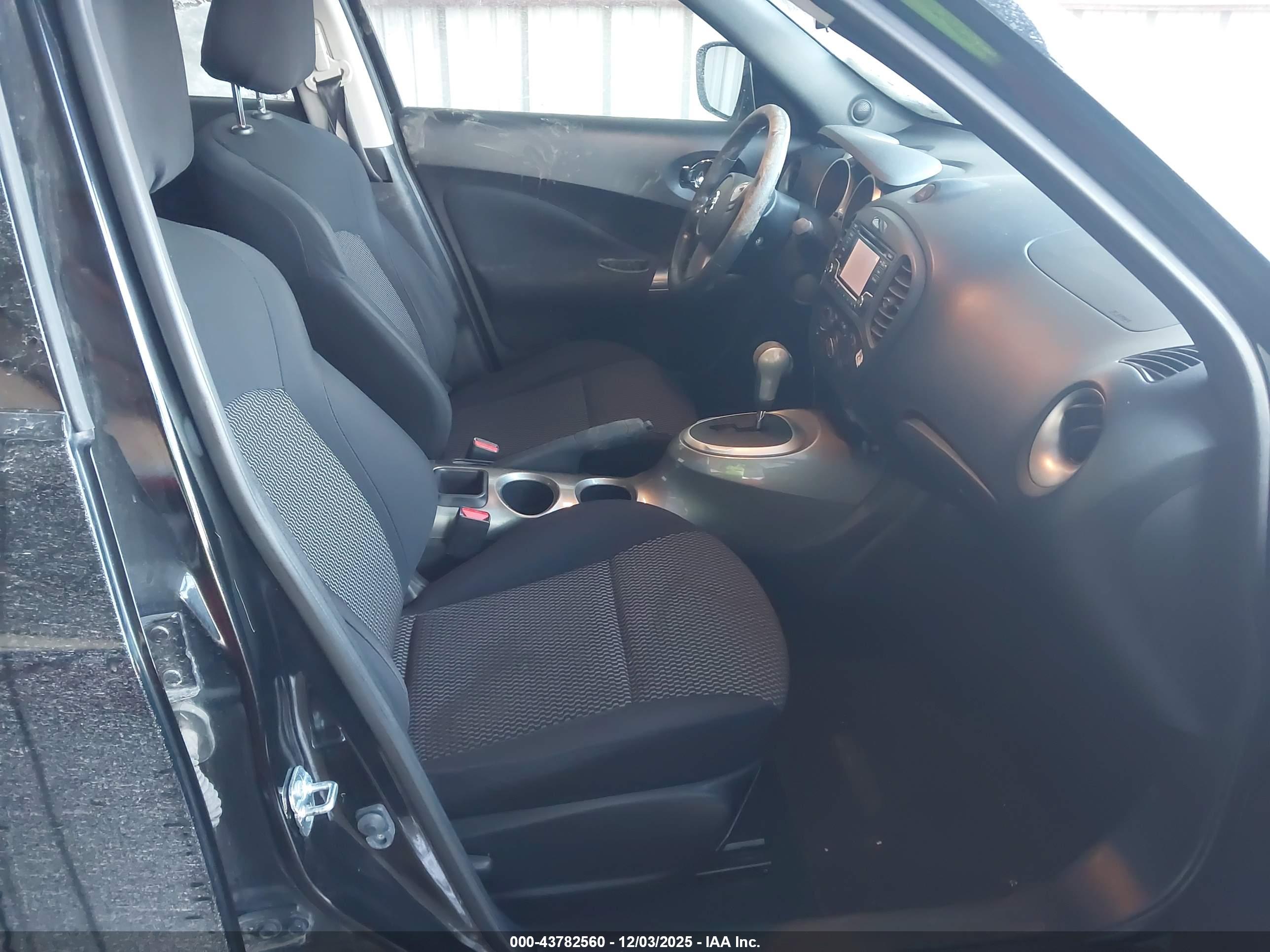 NISSAN JUKE image 5