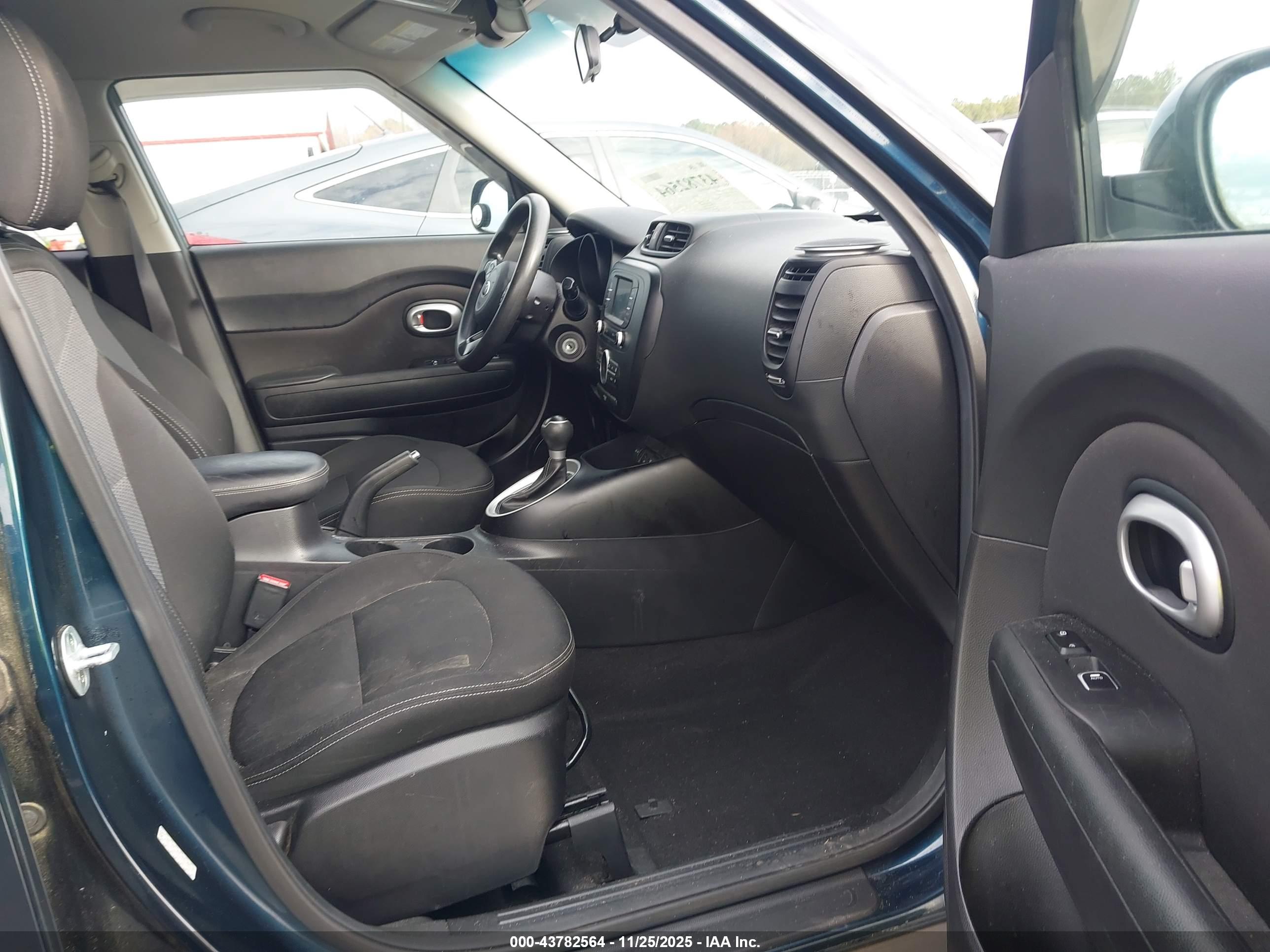 KIA SOUL image 5