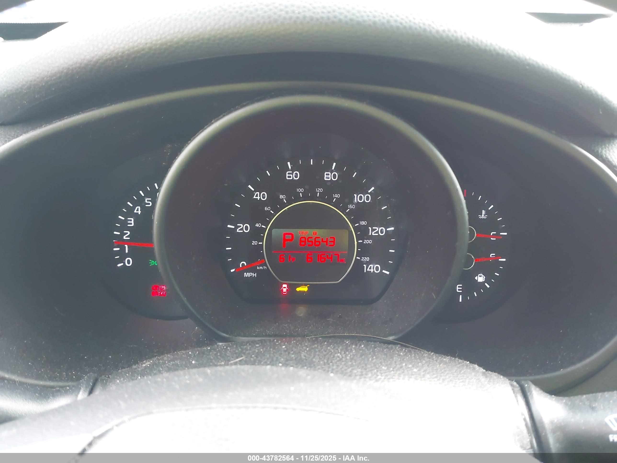 KIA SOUL image 7