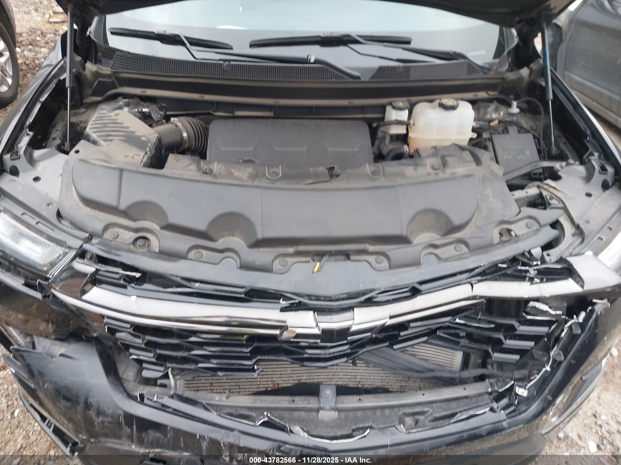 CHEVROLET TRAVERSE image 10