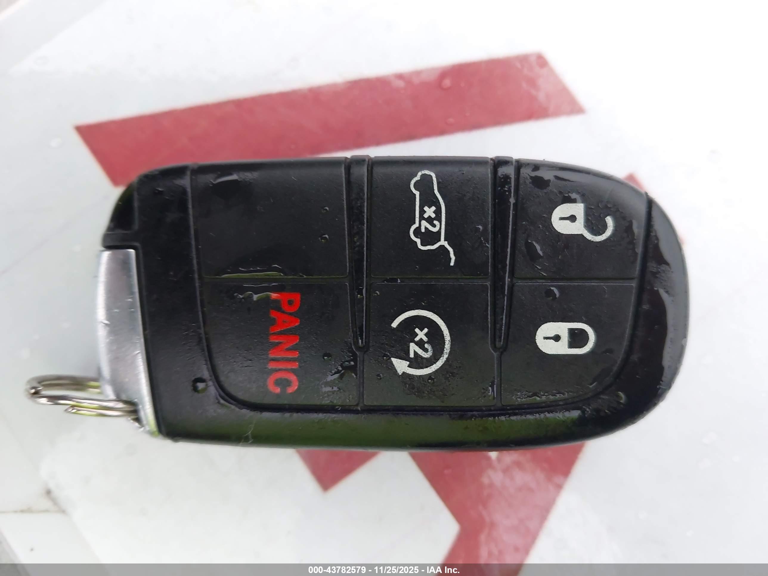 JEEP GRAND image 11