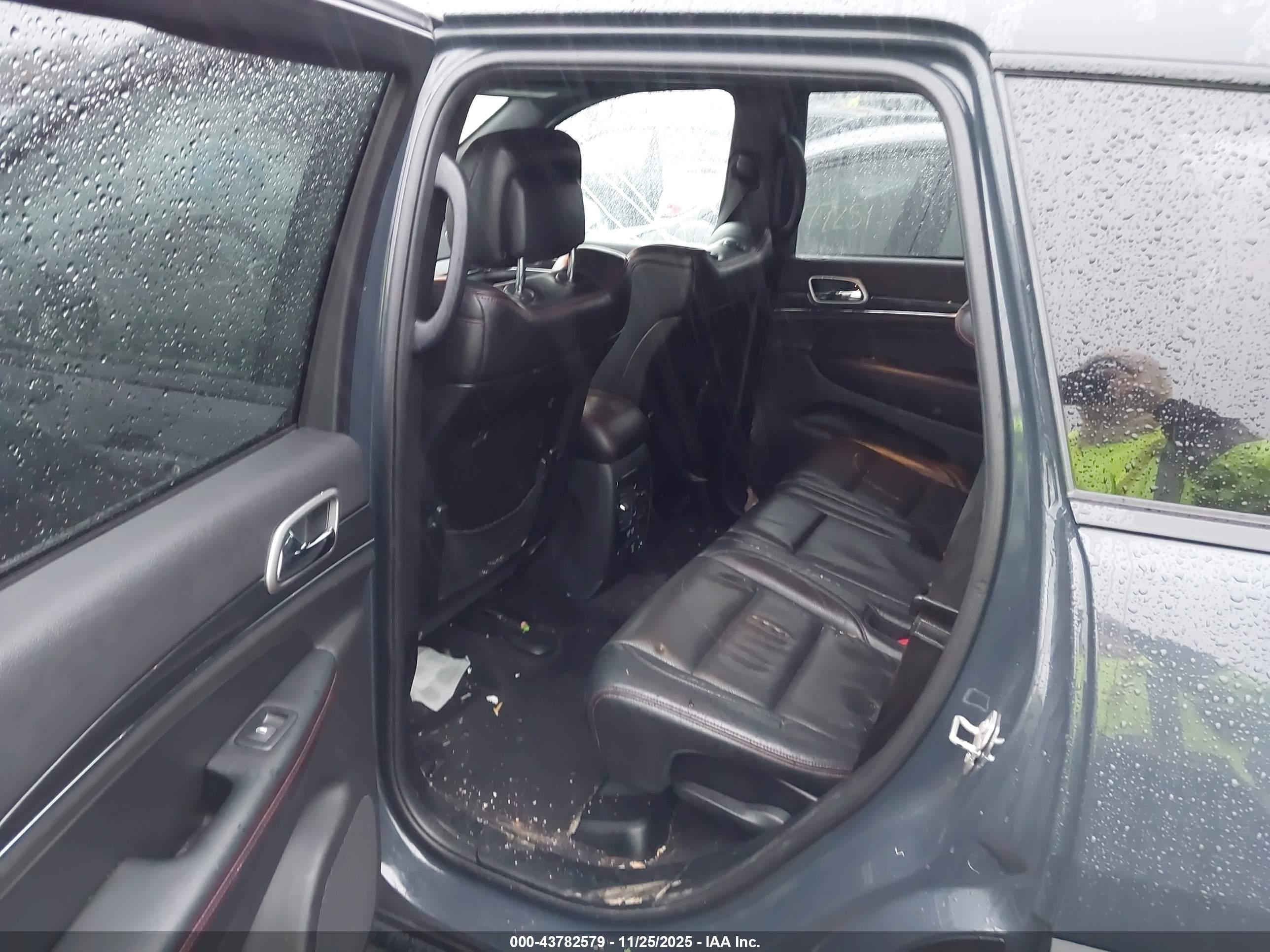 JEEP GRAND image 8