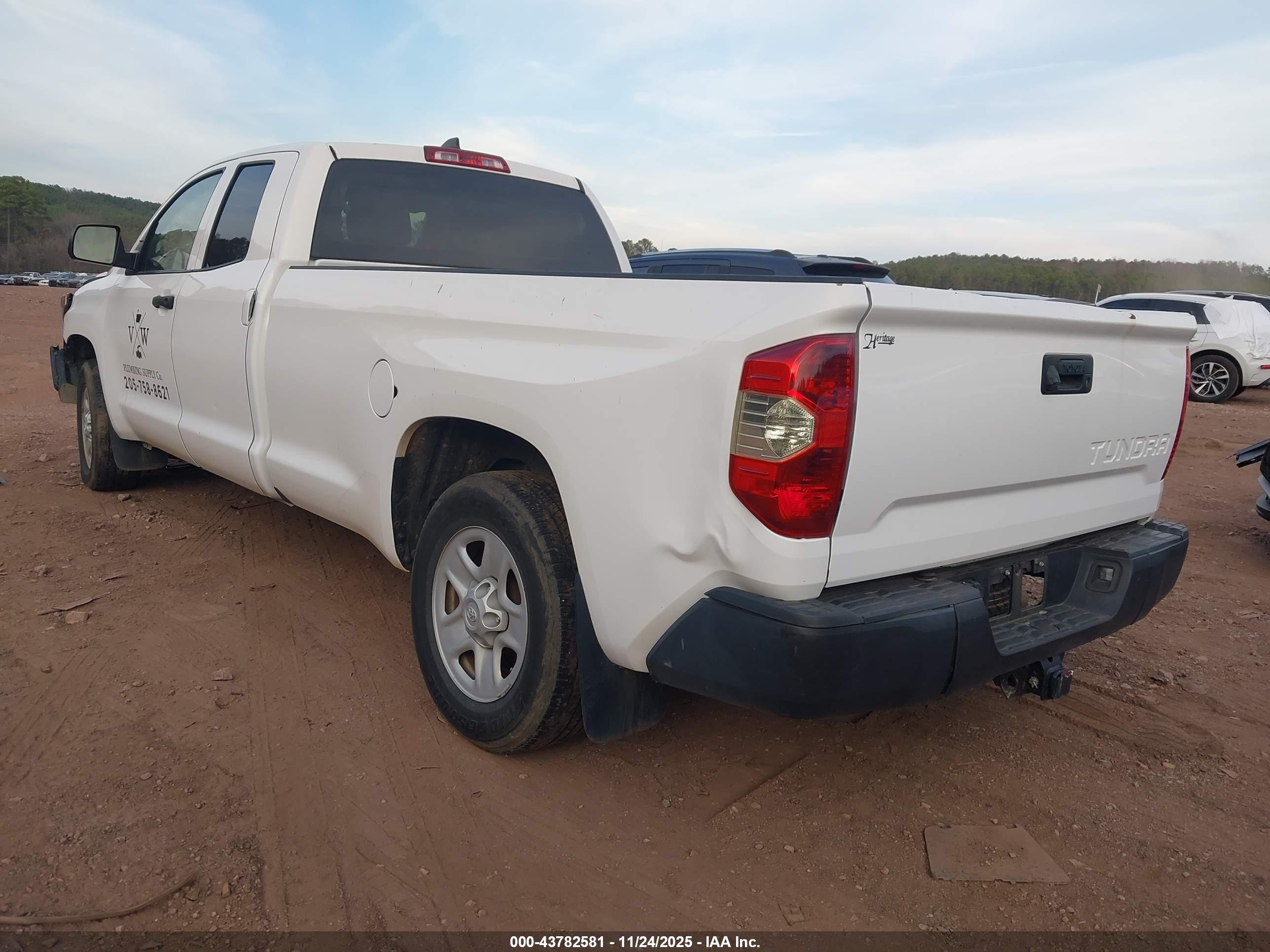 TOYOTA TUNDRA image 3