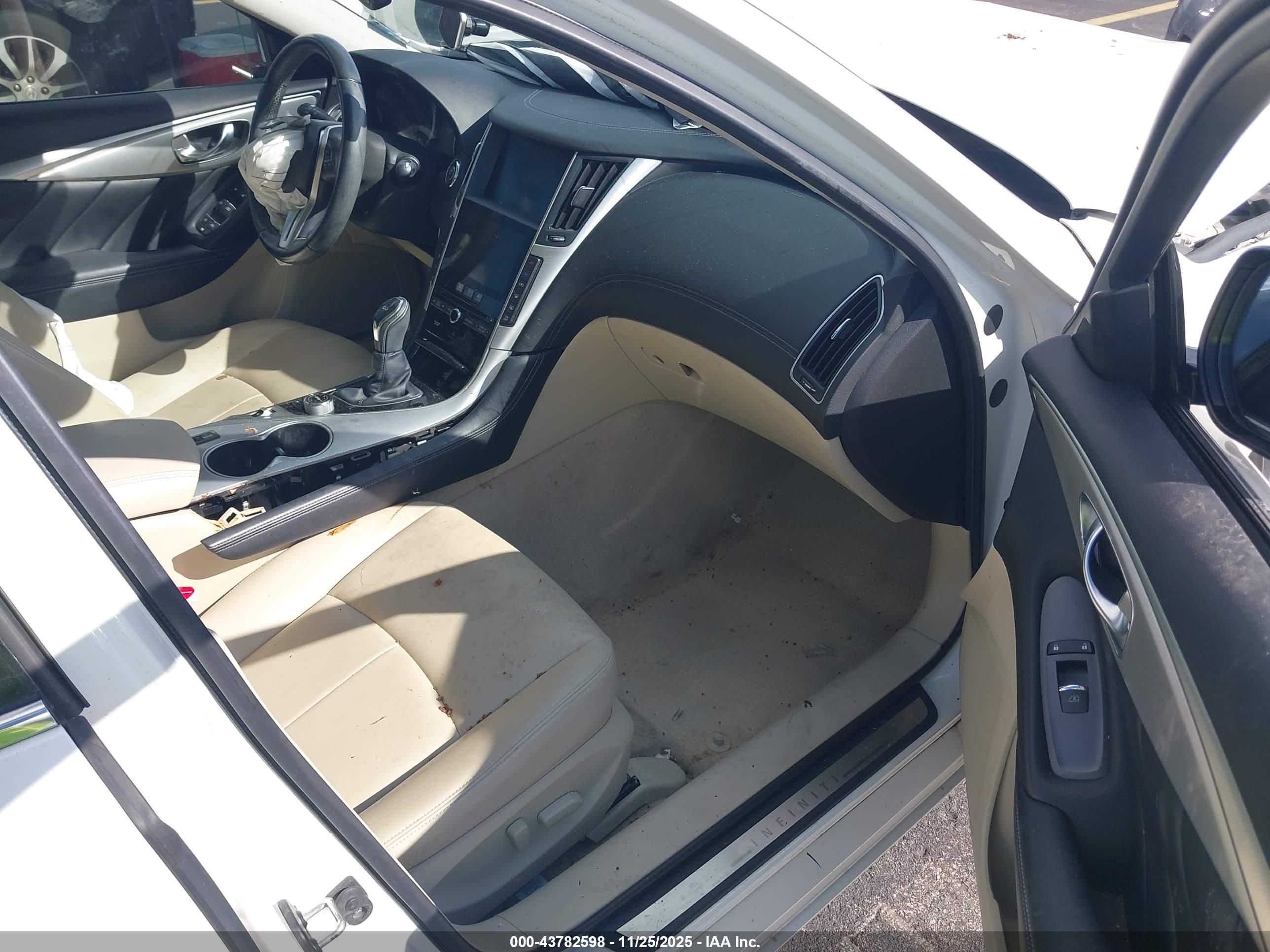 INFINITI Q50 image 5