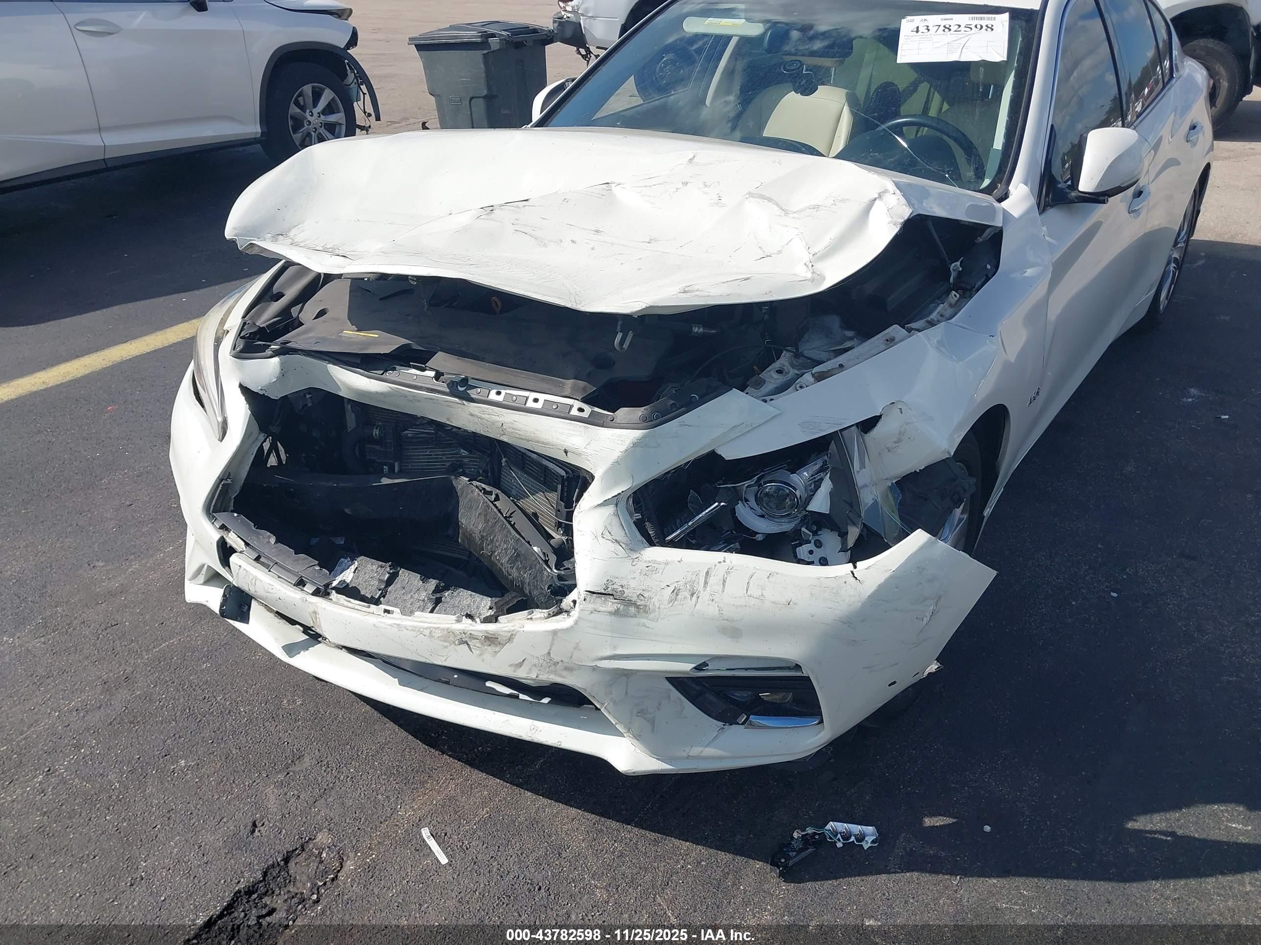 INFINITI Q50 image 6