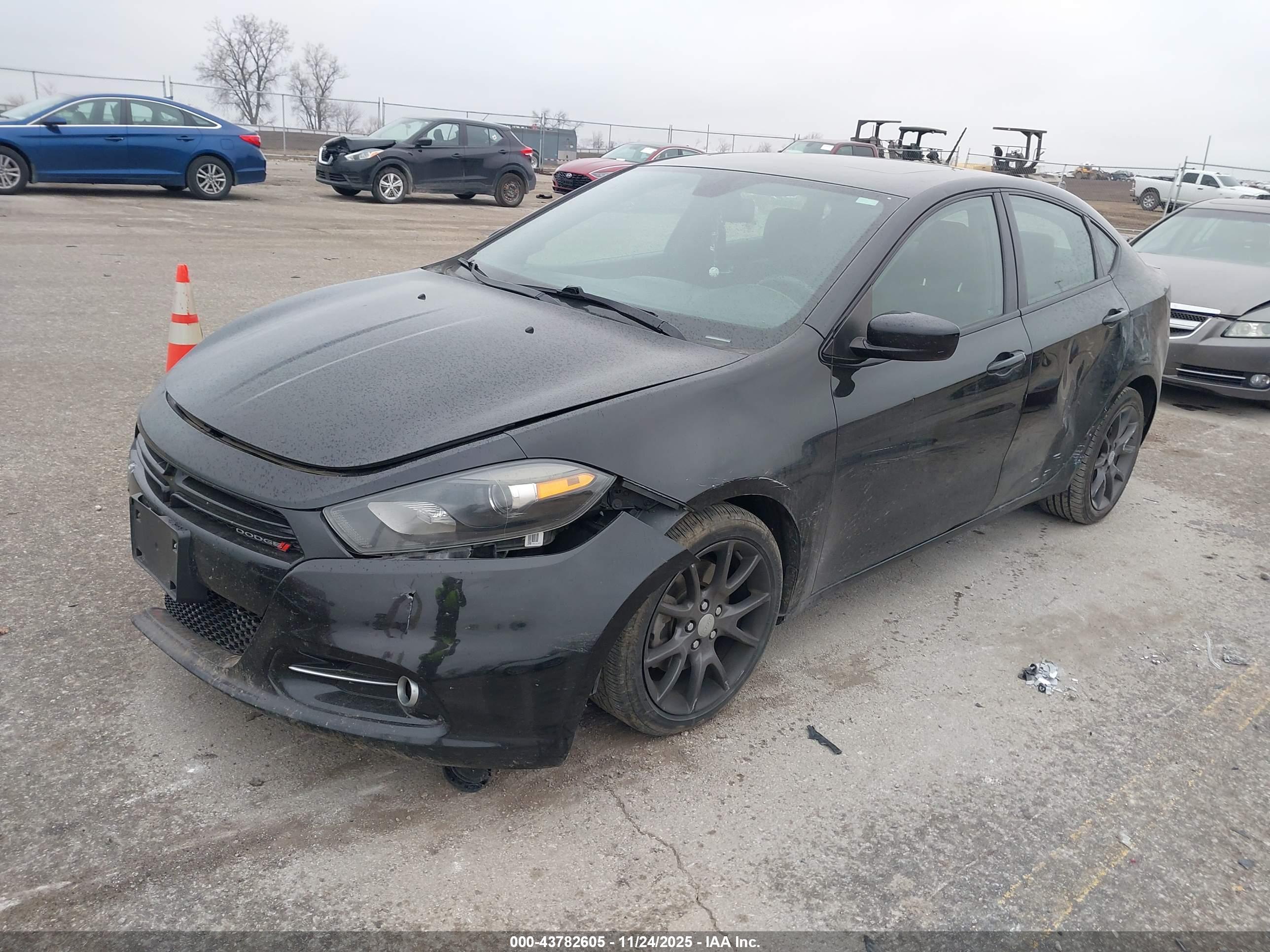 DODGE DART image 2