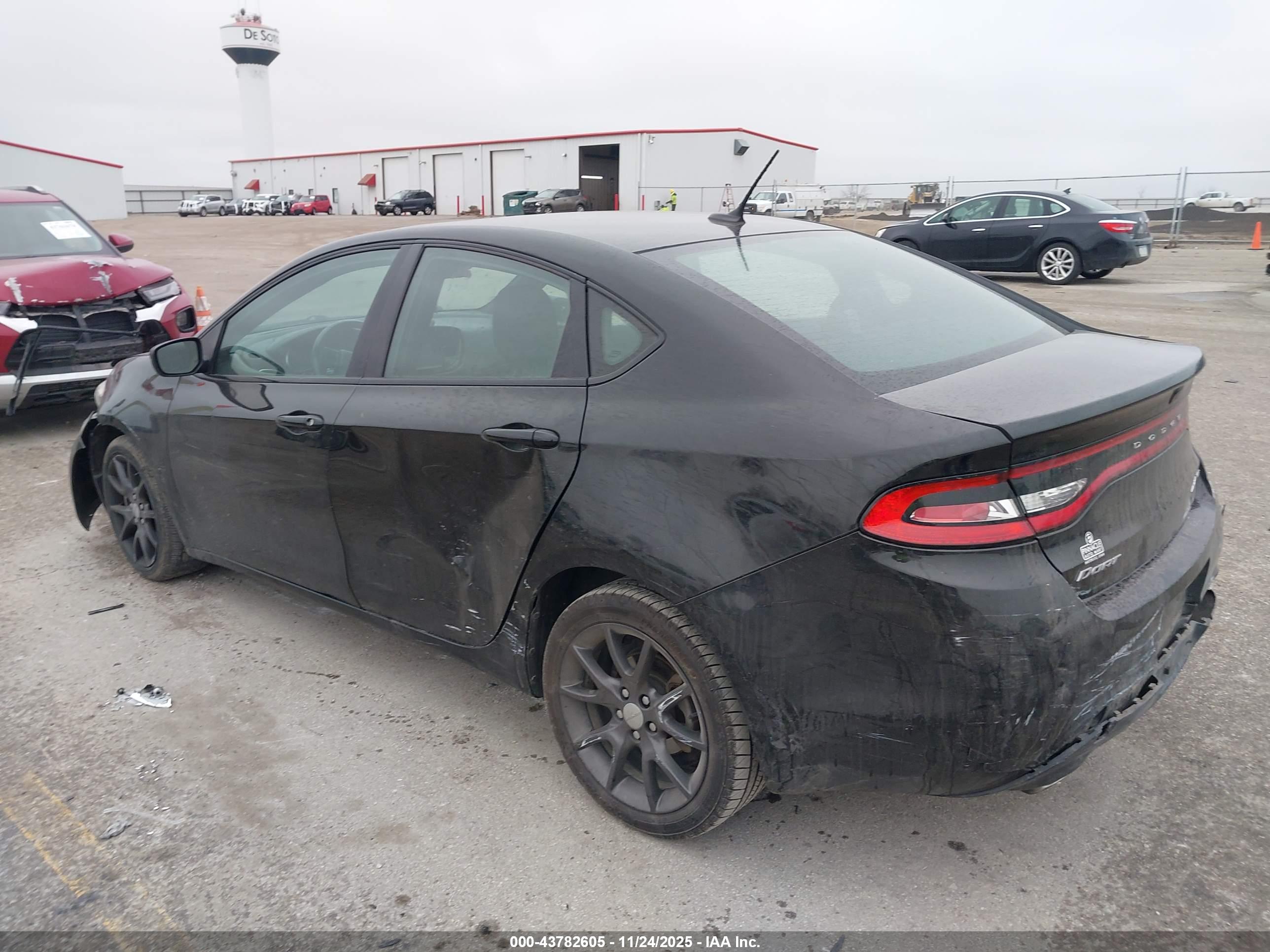 DODGE DART image 3