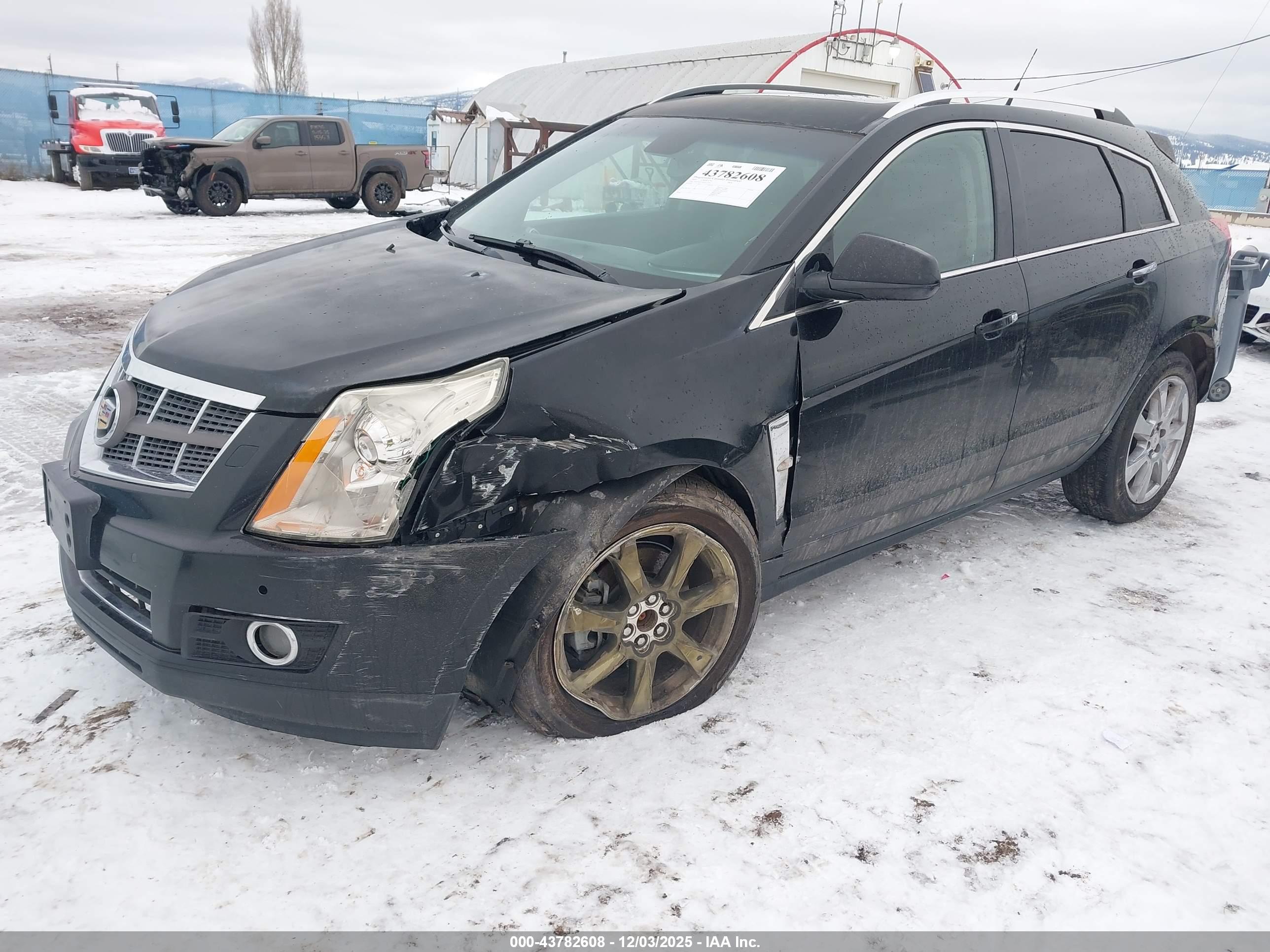 CADILLAC SRX image 2