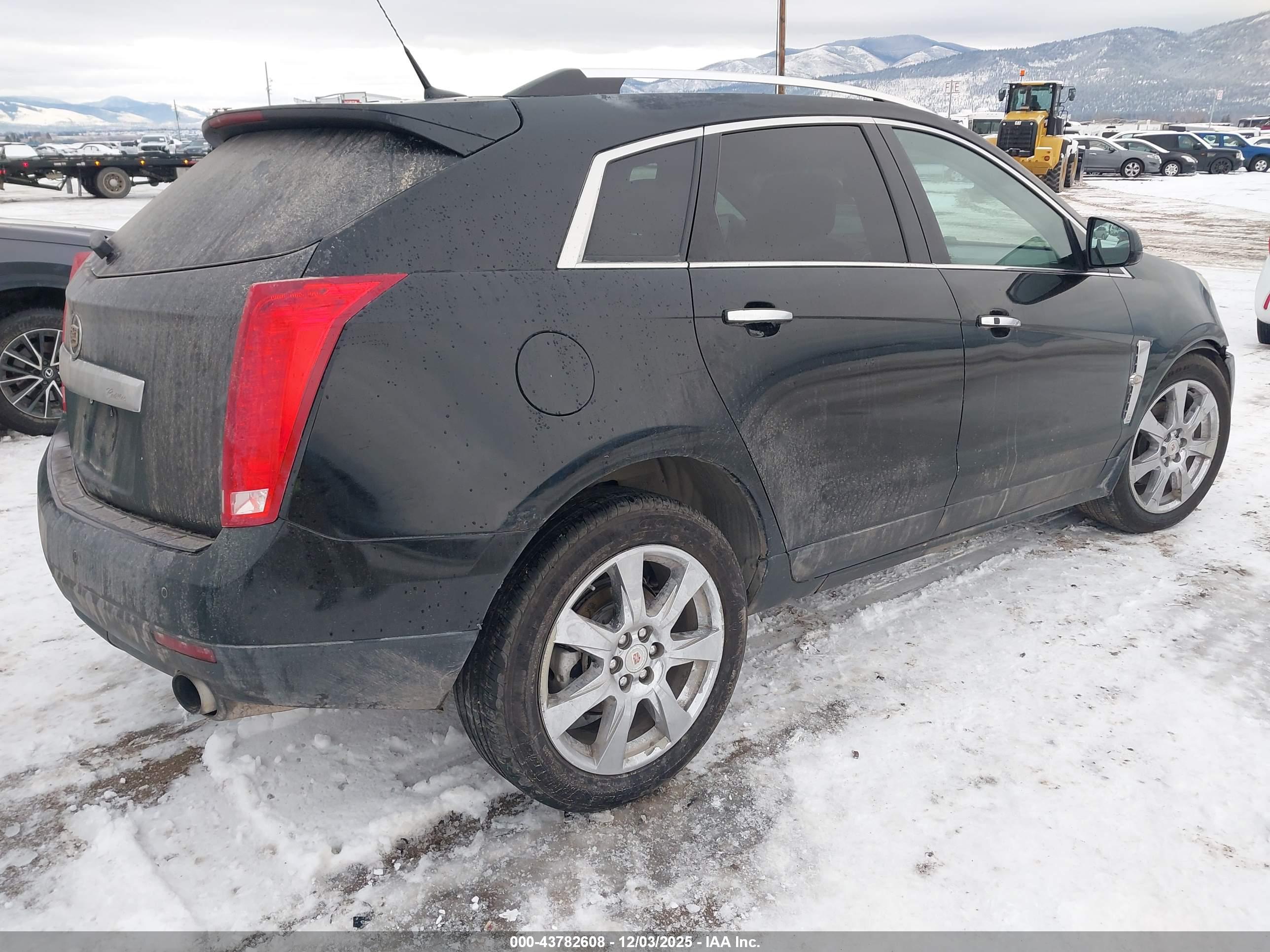 CADILLAC SRX image 4