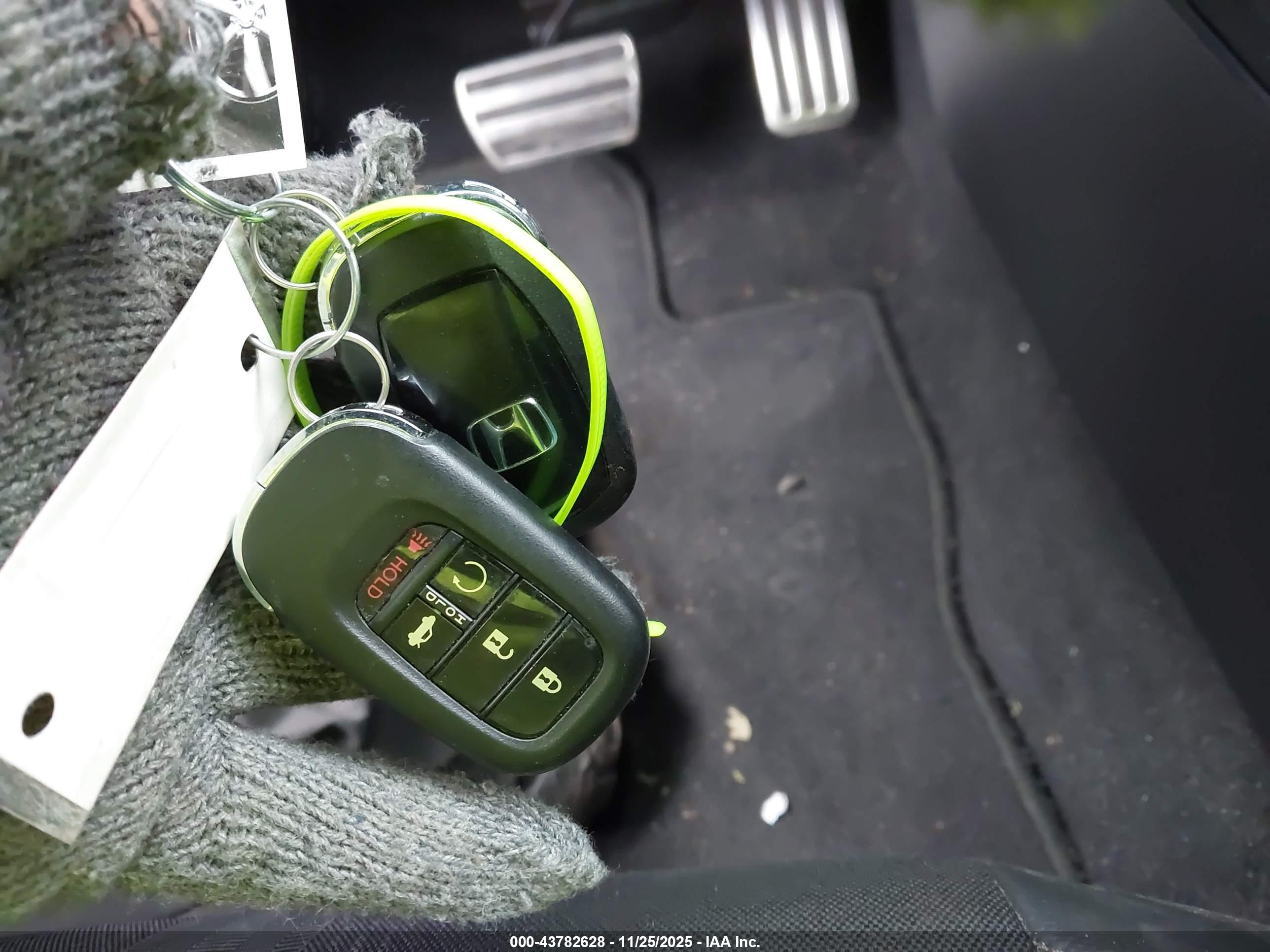 HONDA CIVIC image 11