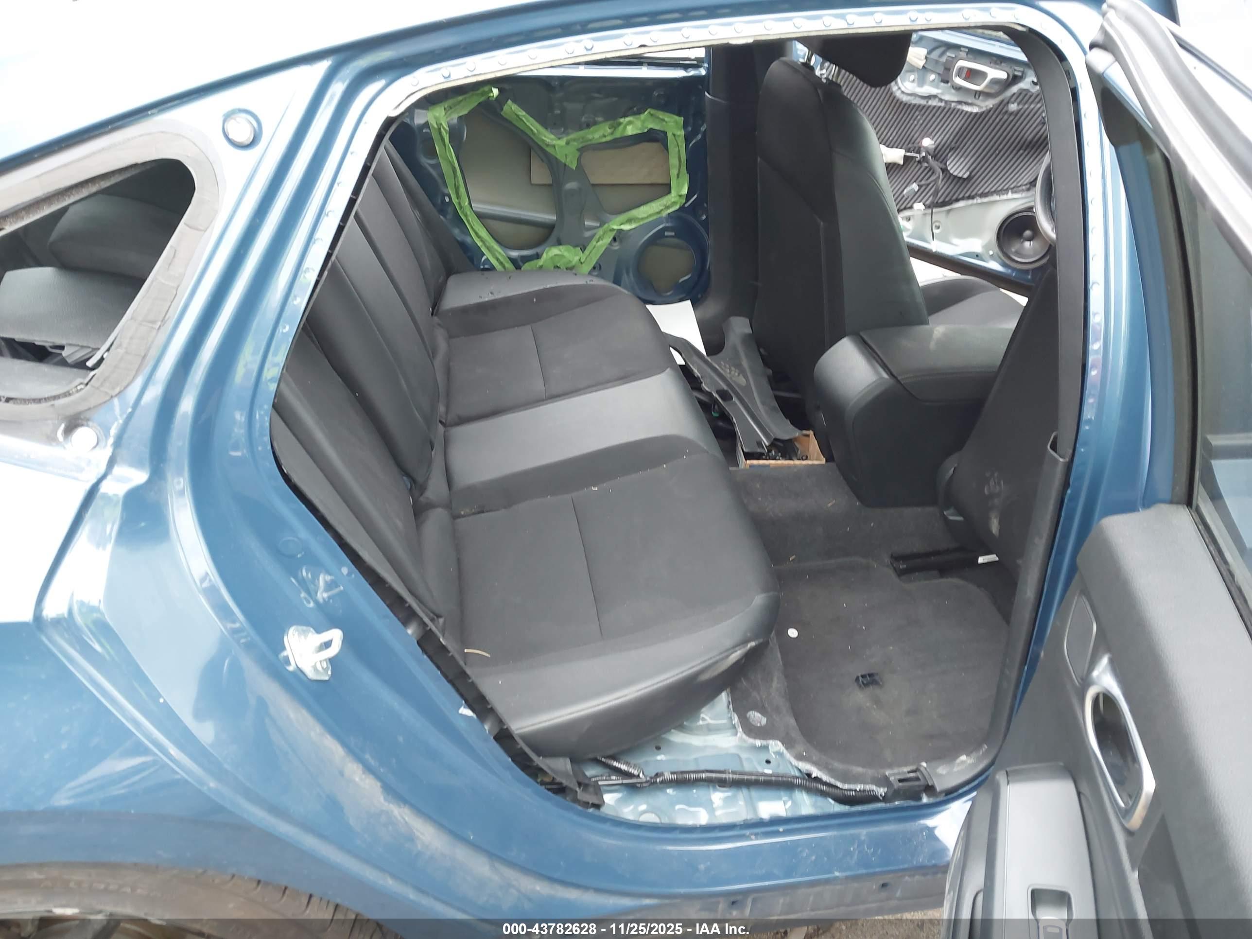 HONDA CIVIC image 8