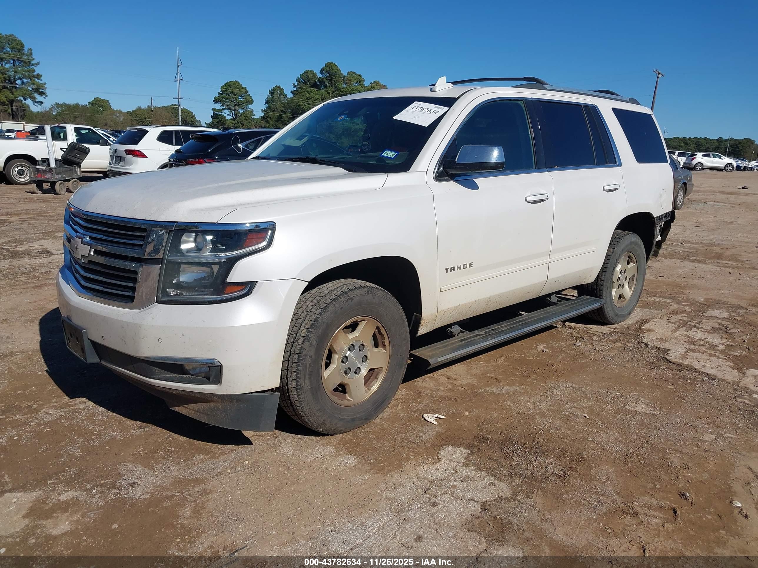 CHEVROLET TAHOE image 2