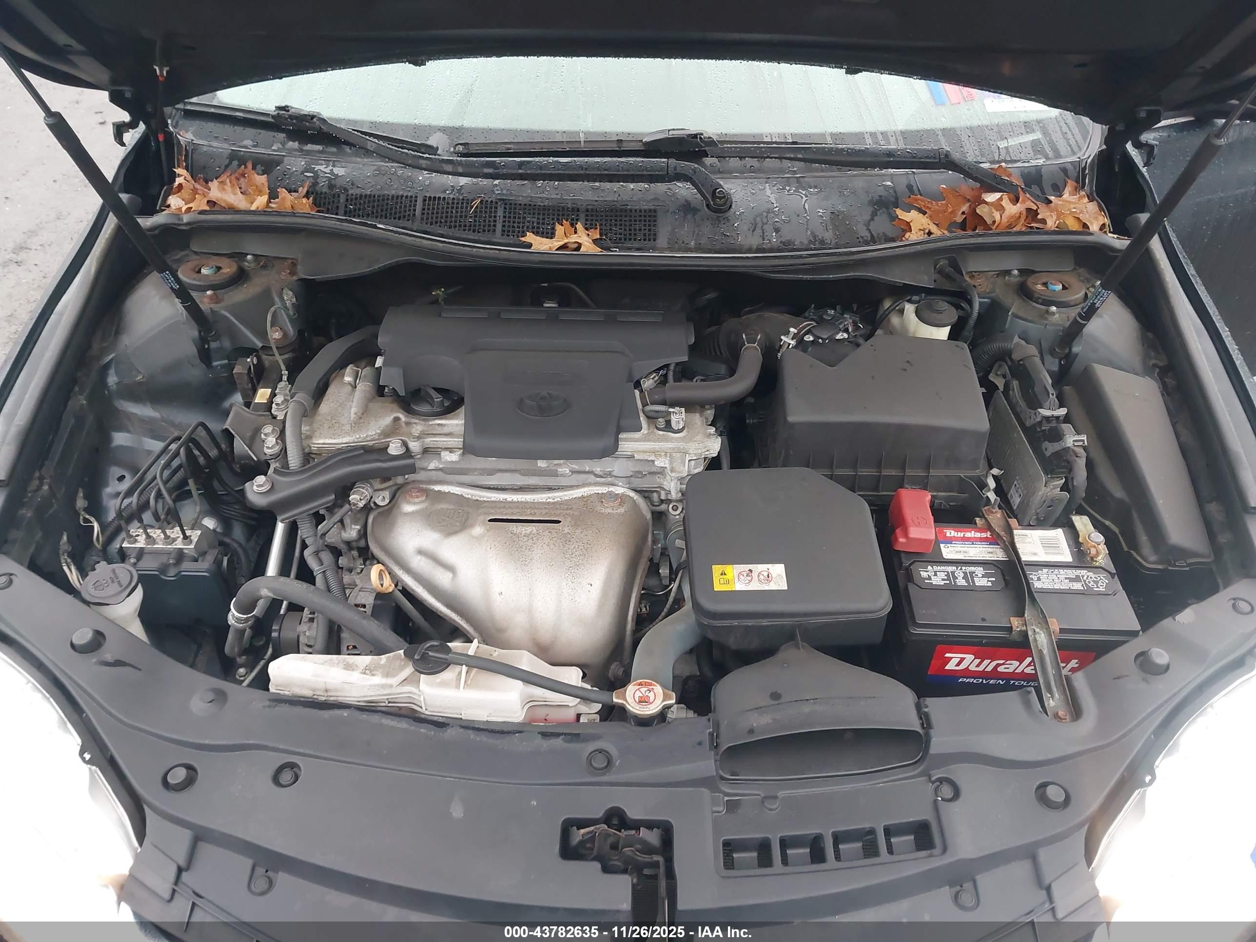 TOYOTA CAMRY image 10