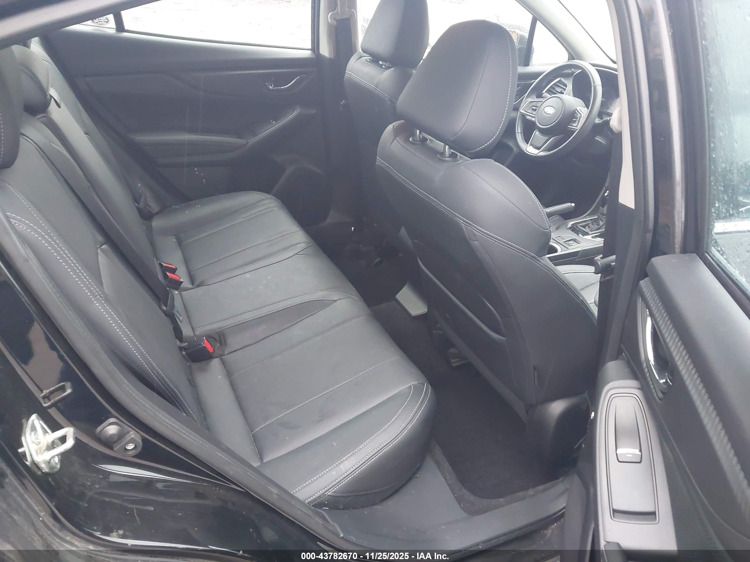 SUBARU IMPREZA image 8