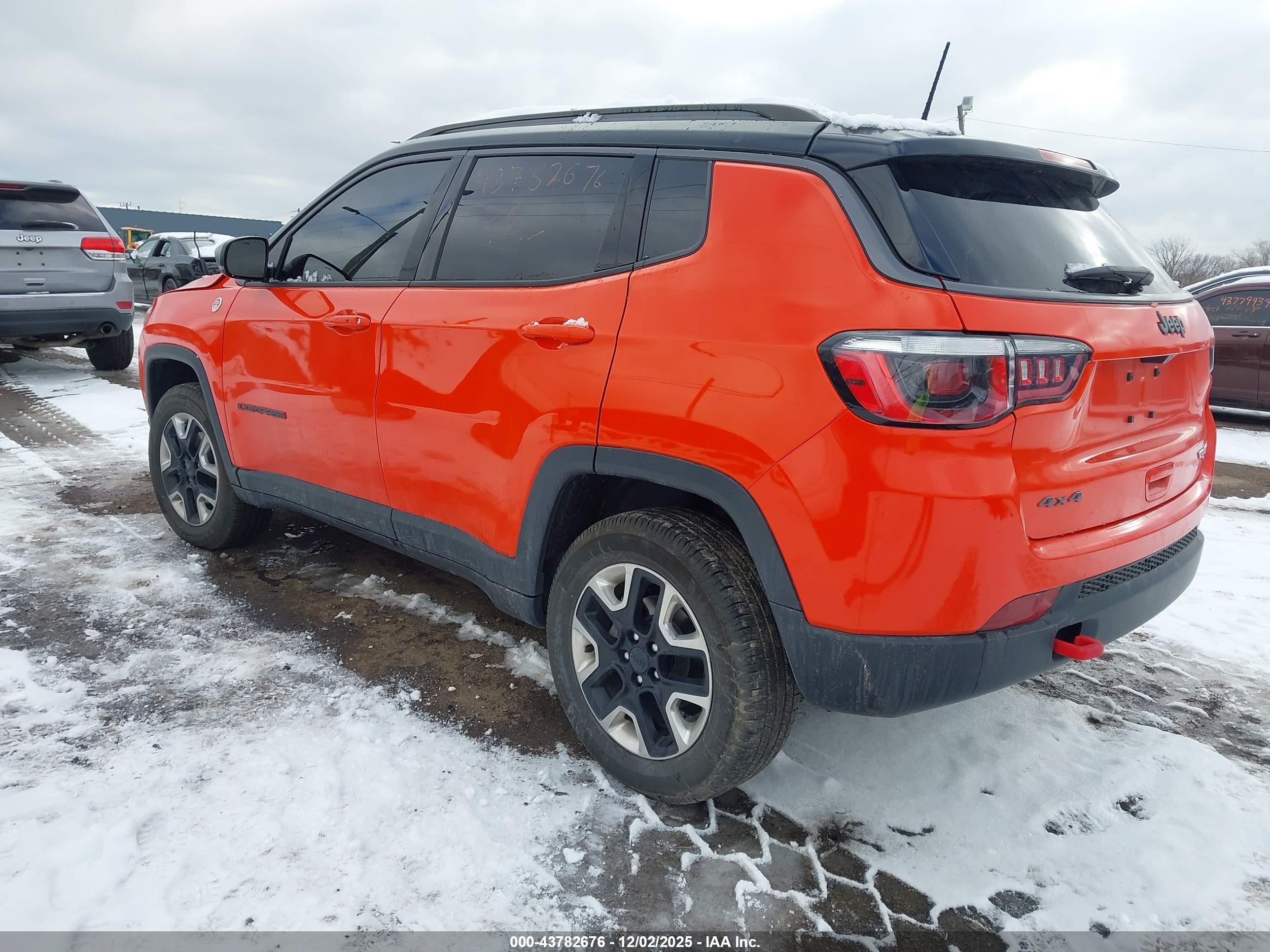 JEEP COMPASS image 3