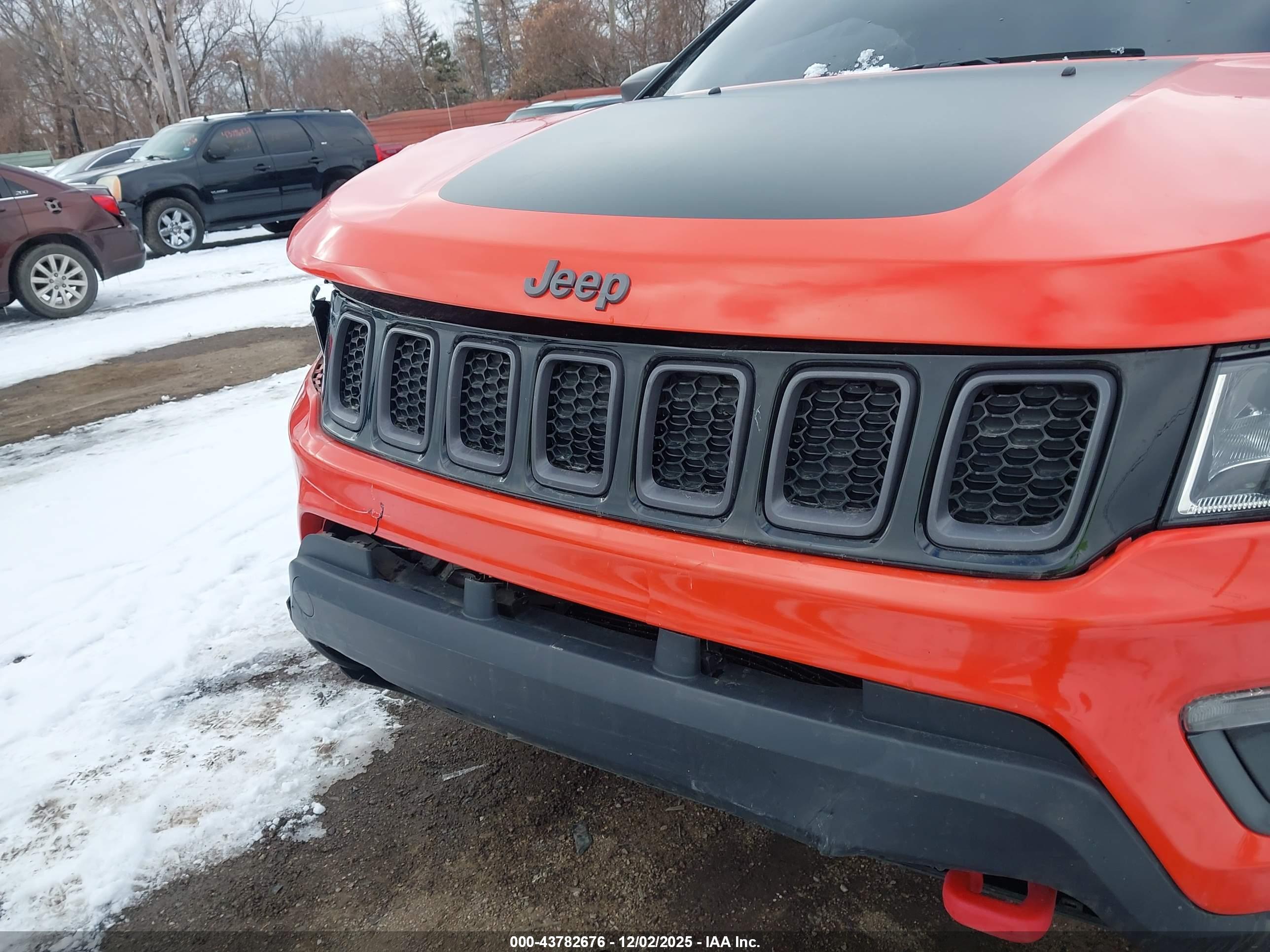 JEEP COMPASS image 6
