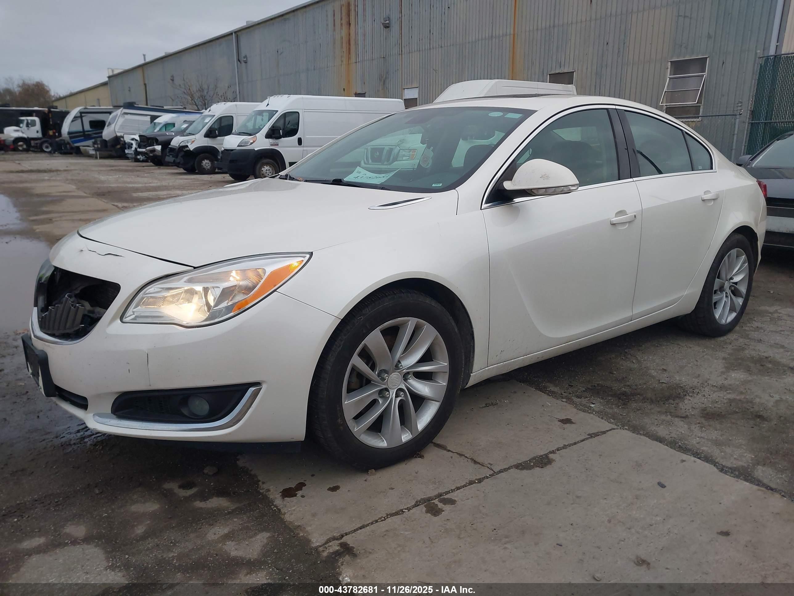 BUICK REGAL image 2