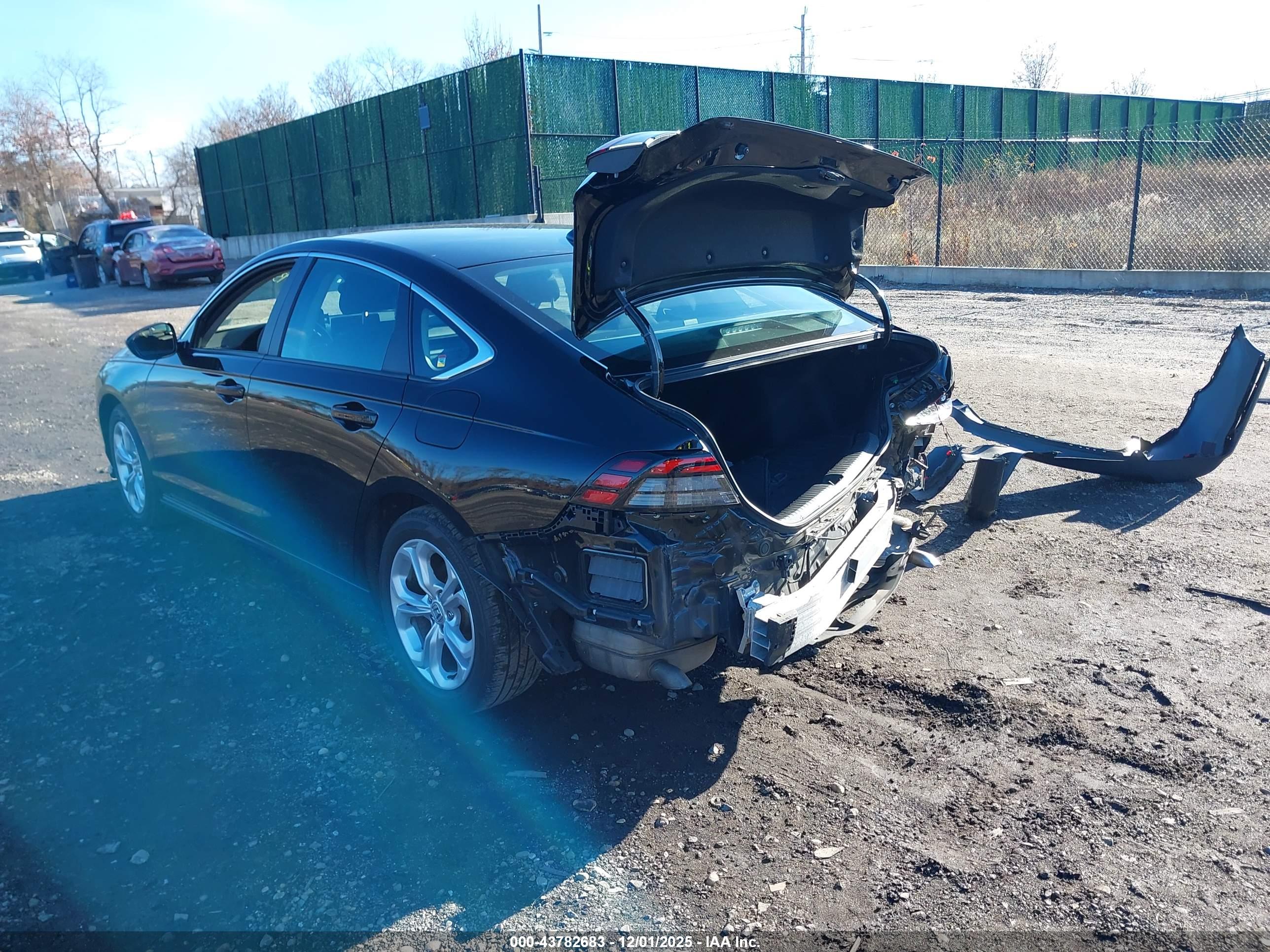 HONDA ACCORD image 3