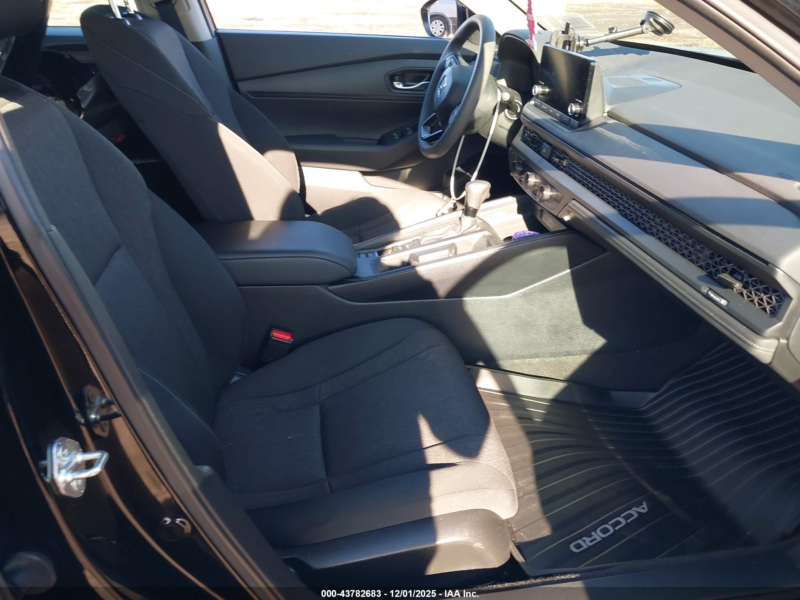 HONDA ACCORD image 5